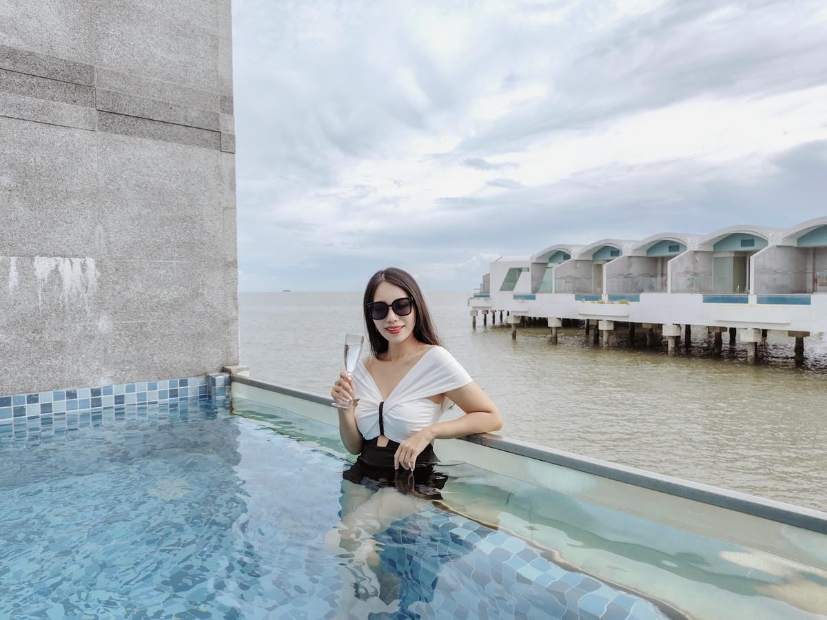 馬來西亞住宿 大紅花海上villa渡假村 入住寬敞舒適海上屋 專屬個人泳池 早餐必吃30.jpg 馬來西亞住宿 大紅花海上villa渡假村 入住寬敞舒適海上屋 專屬個人泳池 早餐必吃30.jpg