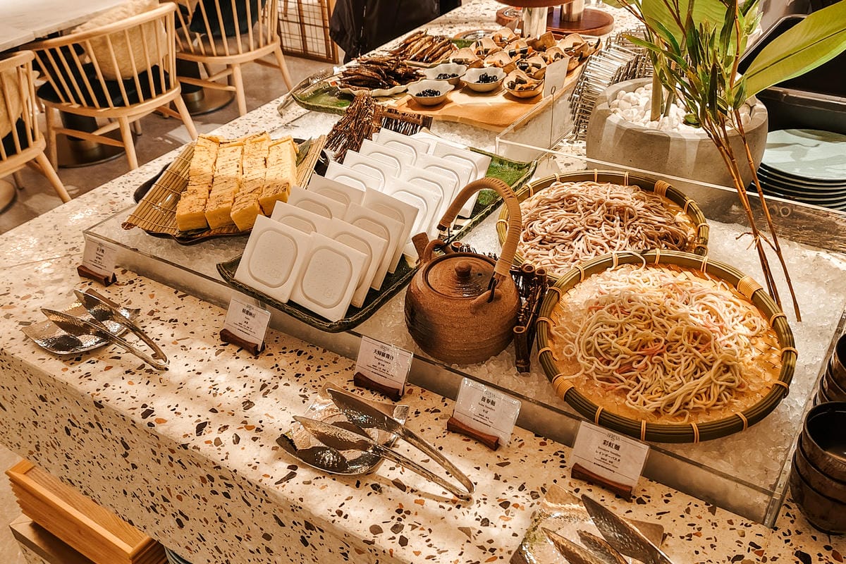 高雄住宿推薦【高雄日航酒店】家庭房開箱 早餐豐富有正宗日式早餐 推車直送港點57.jpg 高雄住宿推薦【高雄日航酒店】家庭房開箱 早餐豐富有正宗日式早餐 推車直送港點57.jpg