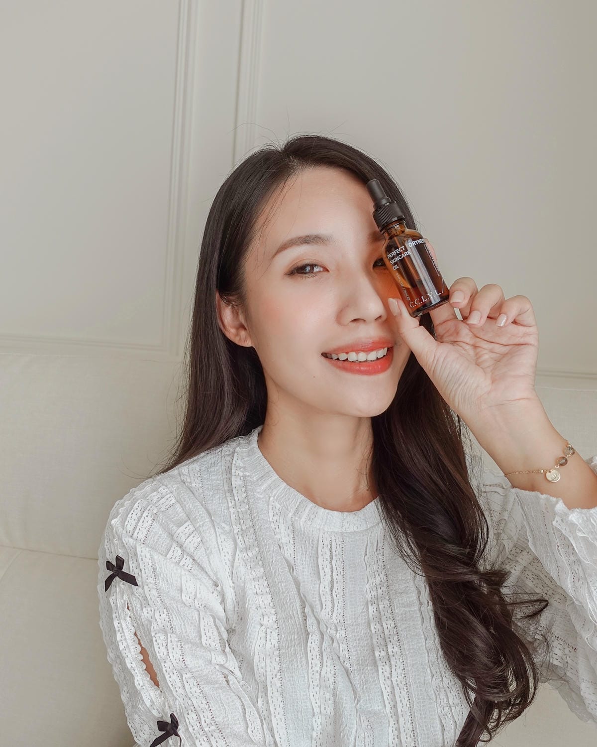 台灣保養品牌推薦 希心C.C.L.Y.L. 久旱逢甘霖 八淨萃保濕精華液 滿分精質油 守住我的好膚況27.jpg 台灣保養品牌推薦 希心C.C.L.Y.L. 久旱逢甘霖 八淨萃保濕精華液 滿分精質油 守住我的好膚況27.jpg