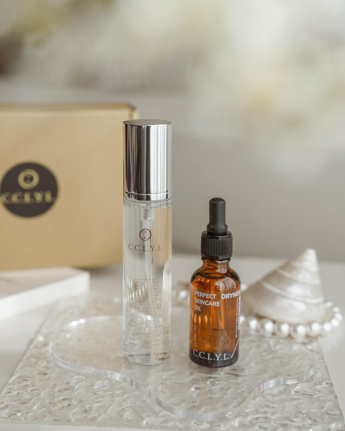 台灣保養品牌推薦 希心C.C.L.Y.L. 久旱逢甘霖 八淨萃保濕精華液 滿分精質油 守住我的好膚況3.jpg 台灣保養品牌推薦 希心C.C.L.Y.L. 久旱逢甘霖 八淨萃保濕精華液 滿分精質油 守住我的好膚況3.jpg