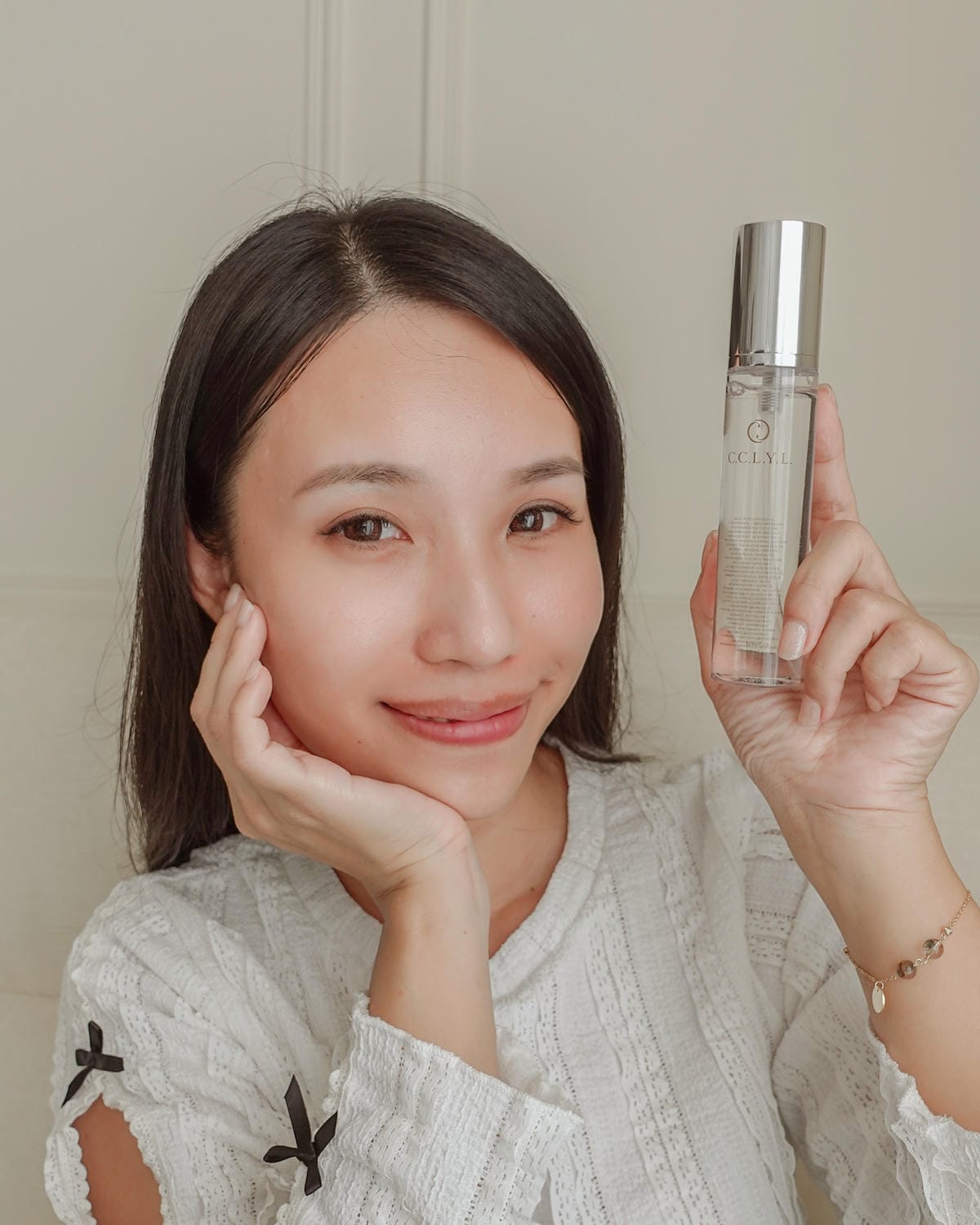 台灣保養品牌推薦 希心C.C.L.Y.L. 久旱逢甘霖 八淨萃保濕精華液 滿分精質油 守住我的好膚況14.jpg 台灣保養品牌推薦 希心C.C.L.Y.L. 久旱逢甘霖 八淨萃保濕精華液 滿分精質油 守住我的好膚況14.jpg