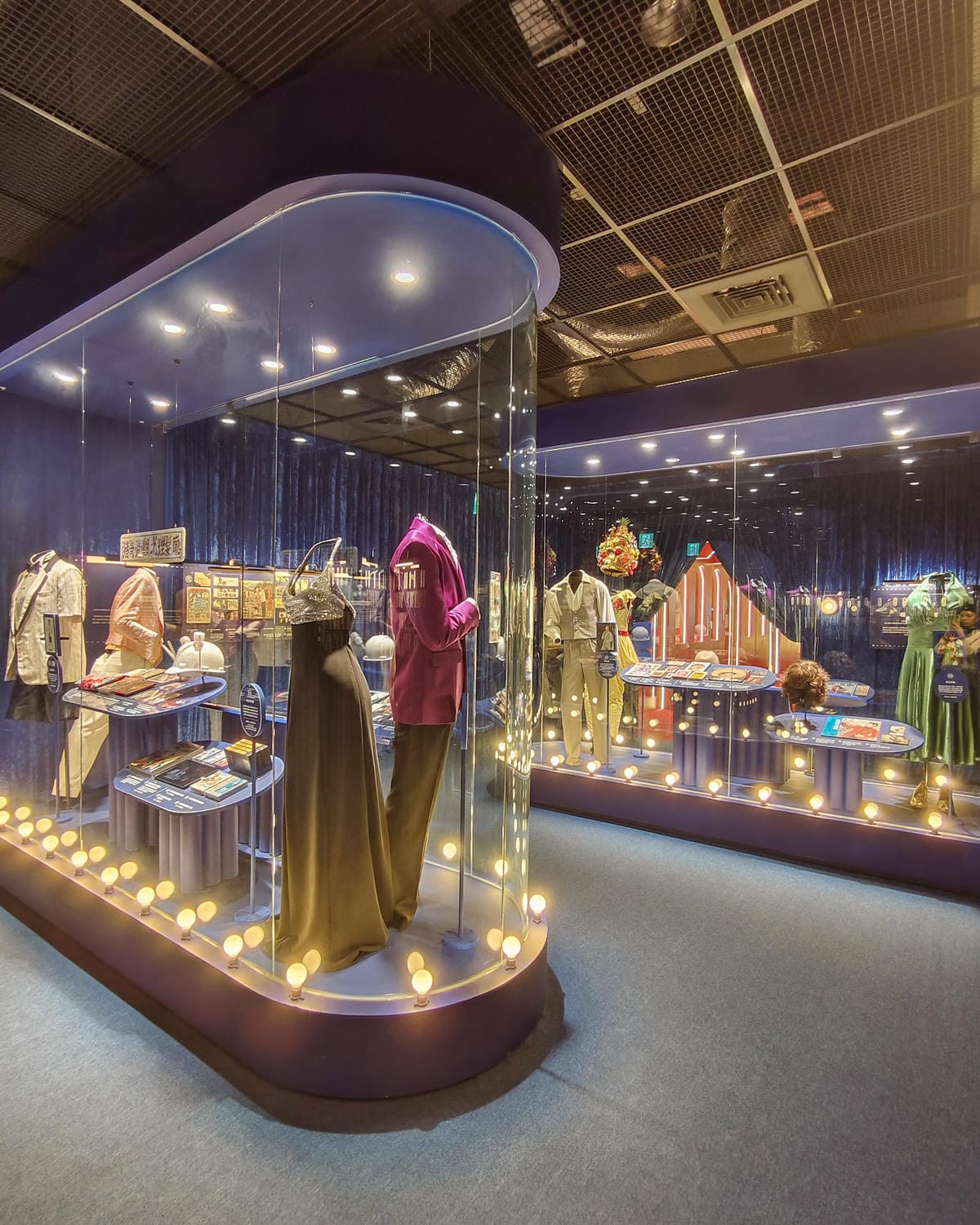 高雄展覽 藍寶石大歌廳秀場傳奇故事展 高雄流行音樂中心 重返老派秀場風華34.jpg 高雄展覽 藍寶石大歌廳秀場傳奇故事展 高雄流行音樂中心 重返老派秀場風華34.jpg