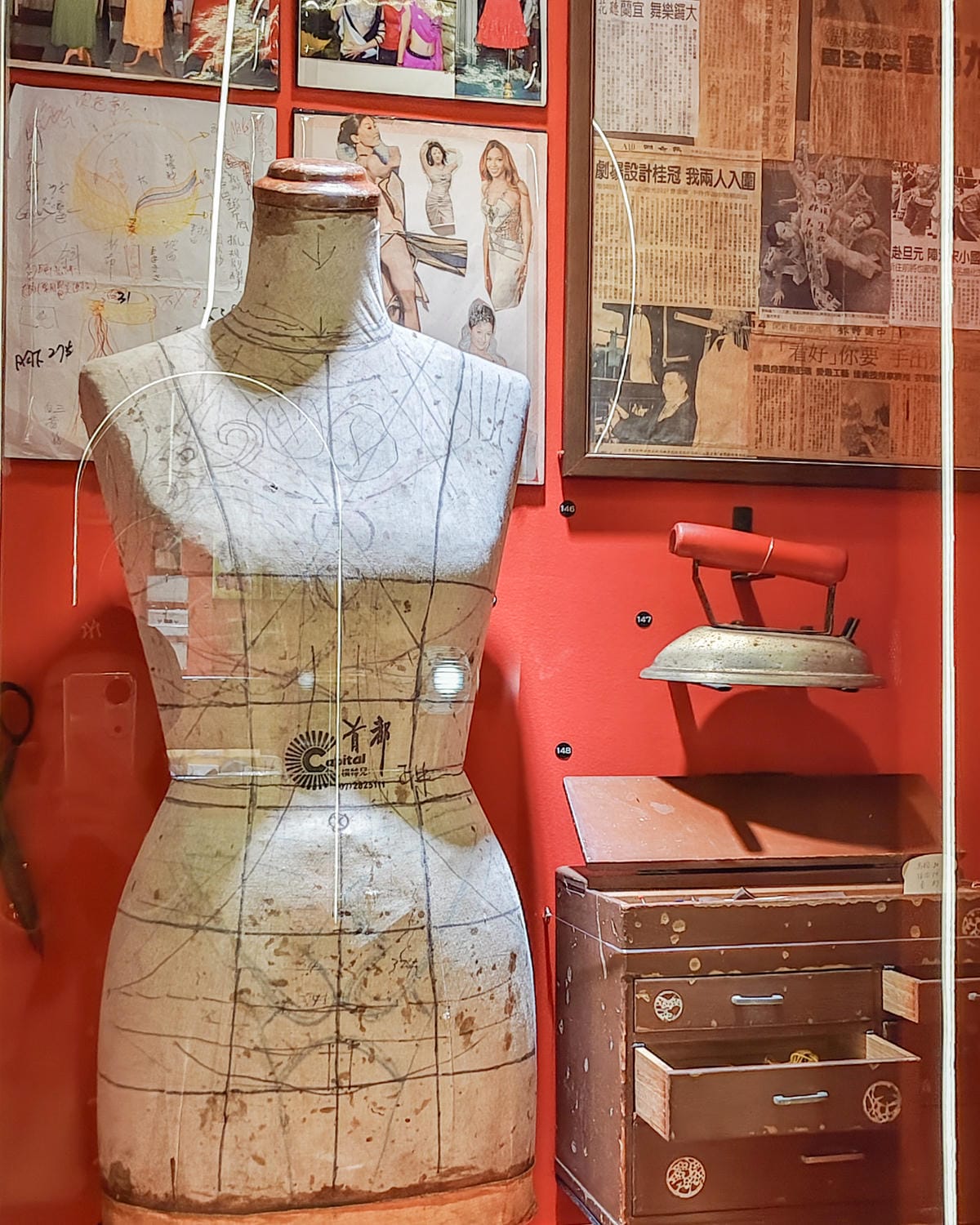 高雄展覽 藍寶石大歌廳秀場傳奇故事展 高雄流行音樂中心 重返老派秀場風華25.jpg 高雄展覽 藍寶石大歌廳秀場傳奇故事展 高雄流行音樂中心 重返老派秀場風華25.jpg