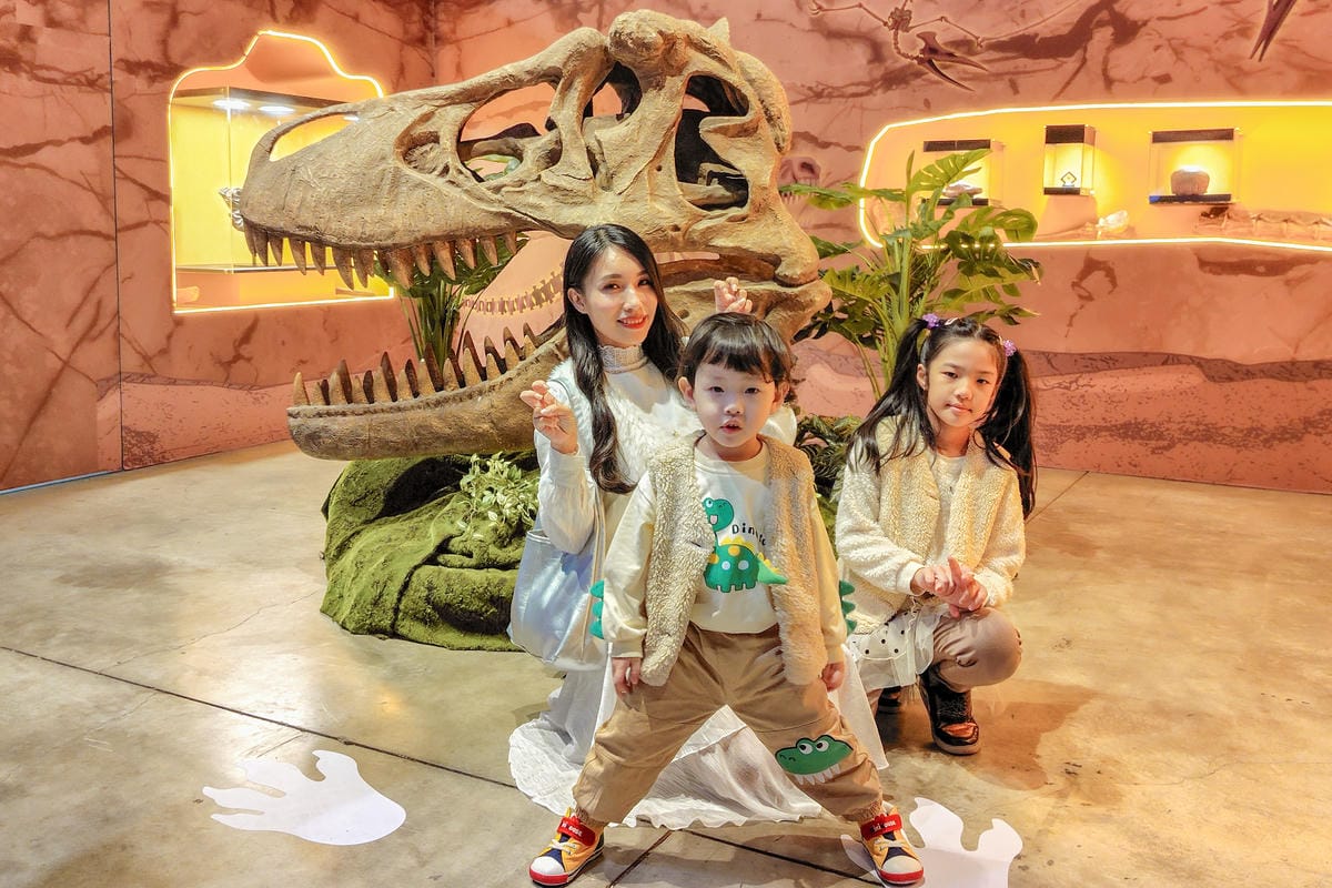 SHARP AQUOS sense9輕手機推薦 電池續航力超長待機 防水防摔日常隨手拍都美 超輕量日系手機開箱17.jpg SHARP AQUOS sense9輕手機推薦 電池續航力超長待機 防水防摔日常隨手拍都美 超輕量日系手機開箱17.jpg