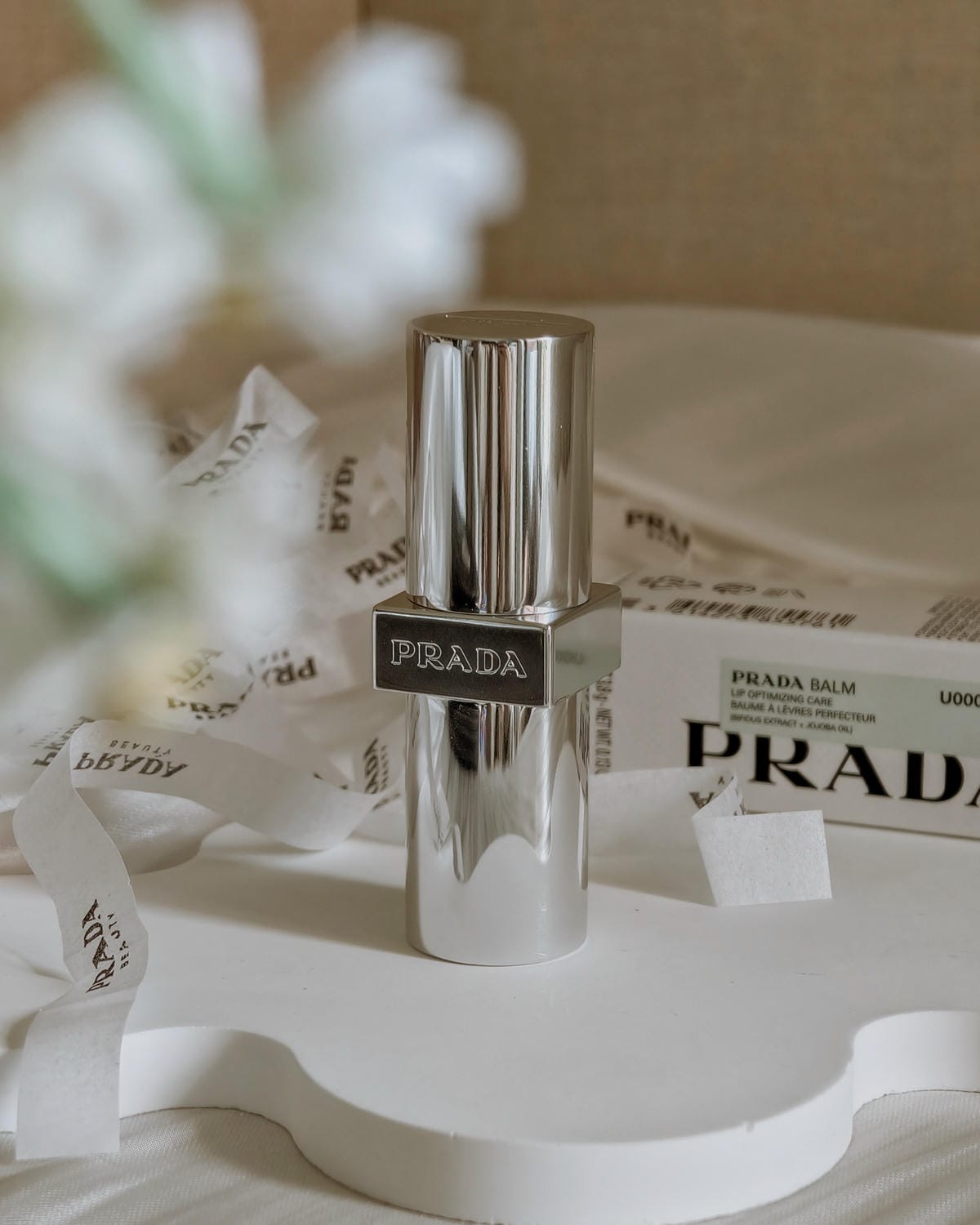 開箱 PRADA BEAUTY 經典護唇膏 滋潤不油膩的PRADA GREEN2.jpg 開箱 PRADA BEAUTY 經典護唇膏 滋潤不油膩的PRADA GREEN2.jpg