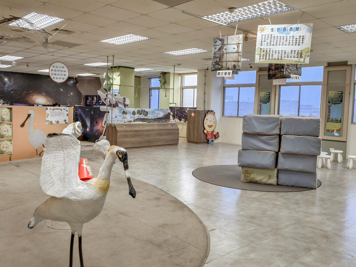 台南室內親子景點  安平兒童館 銅板價門票 兩層樓玩透透37.jpg