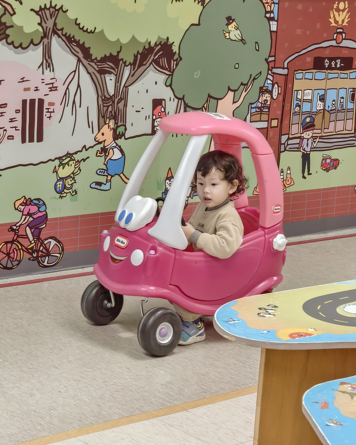 台南室內親子景點  安平兒童館 銅板價門票 兩層樓玩透透44.jpg