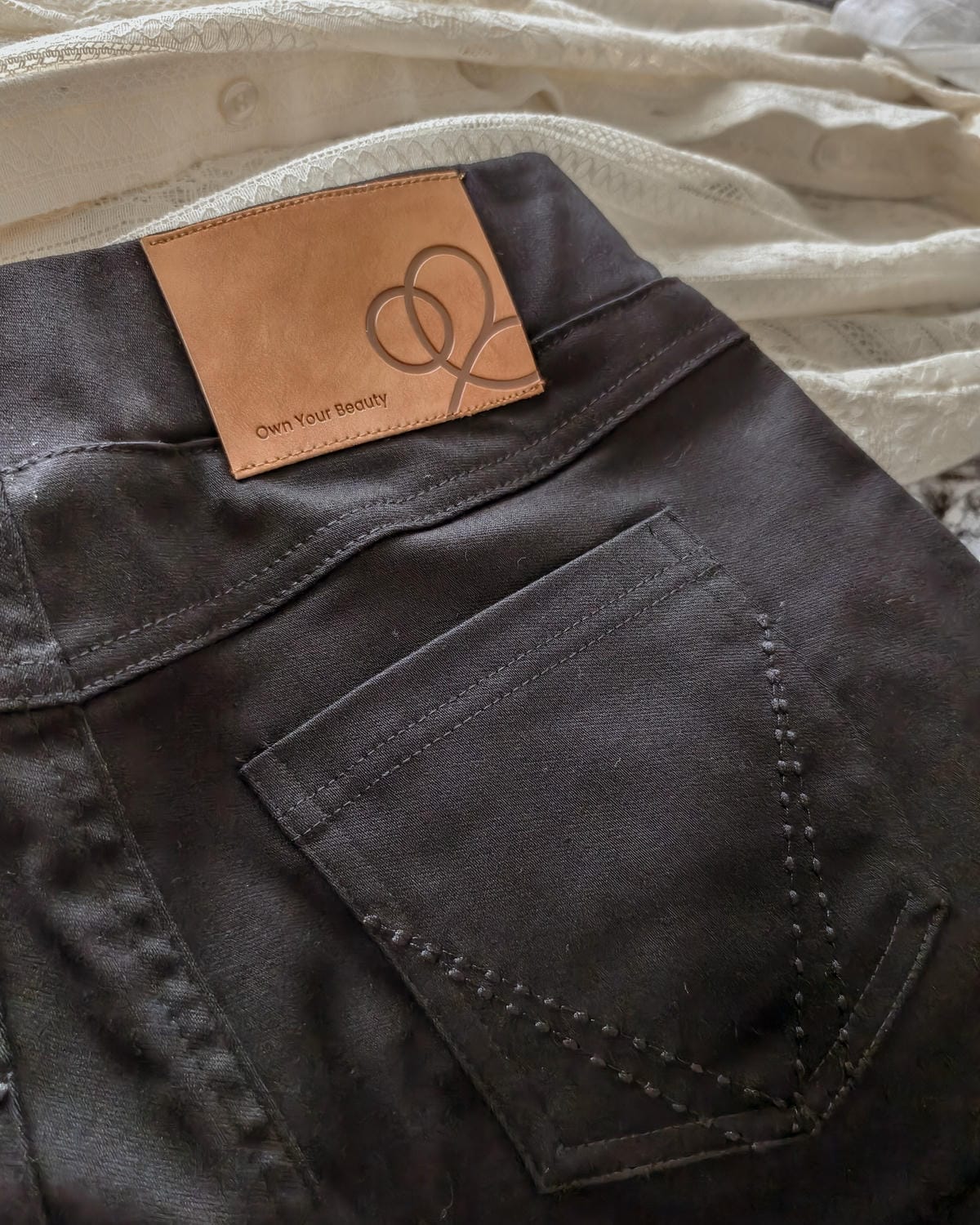 OB嚴選 國民小黑褲3.0 實穿分享 折扣碼2025CHLOE3.jpg