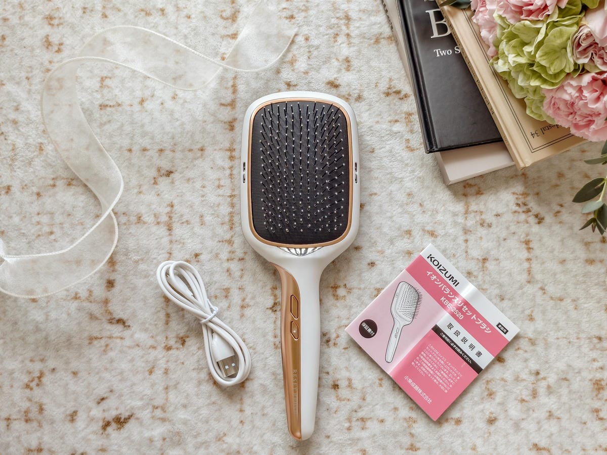 美髮造型梳推薦 KOIZUMI正負離子磁力養髮梳 瞬塑mini梳 快速整髮髮好柔順3.jpg 美髮造型梳推薦 KOIZUMI正負離子磁力養髮梳 瞬塑mini梳 快速整髮髮好柔順3.jpg
