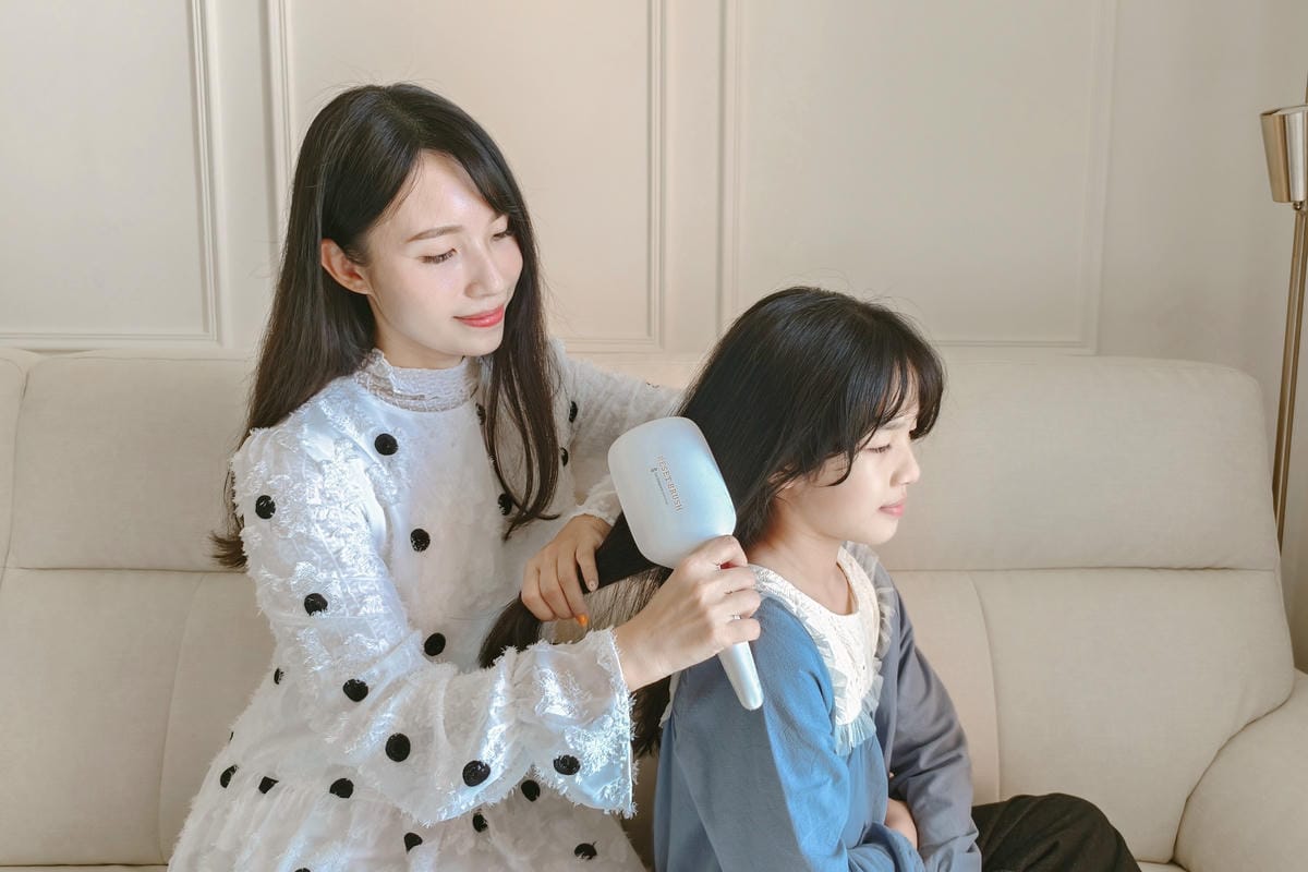 美髮造型梳推薦 KOIZUMI正負離子磁力養髮梳 瞬塑mini梳 快速整髮髮好柔順31.jpg 美髮造型梳推薦 KOIZUMI正負離子磁力養髮梳 瞬塑mini梳 快速整髮髮好柔順31.jpg