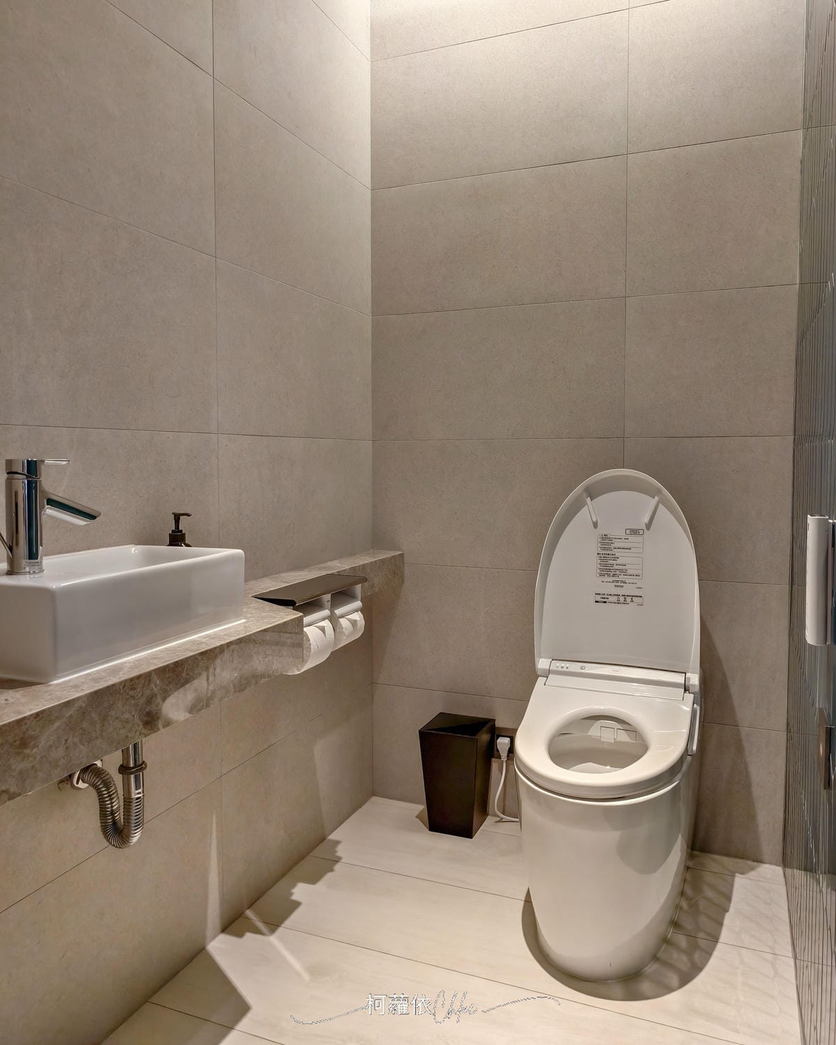 台南安平住宿 綉溪安平飯店XIUXI Anping Hotel 質感房型 悠哉早餐絕美沉浸式互動空間25.jpg