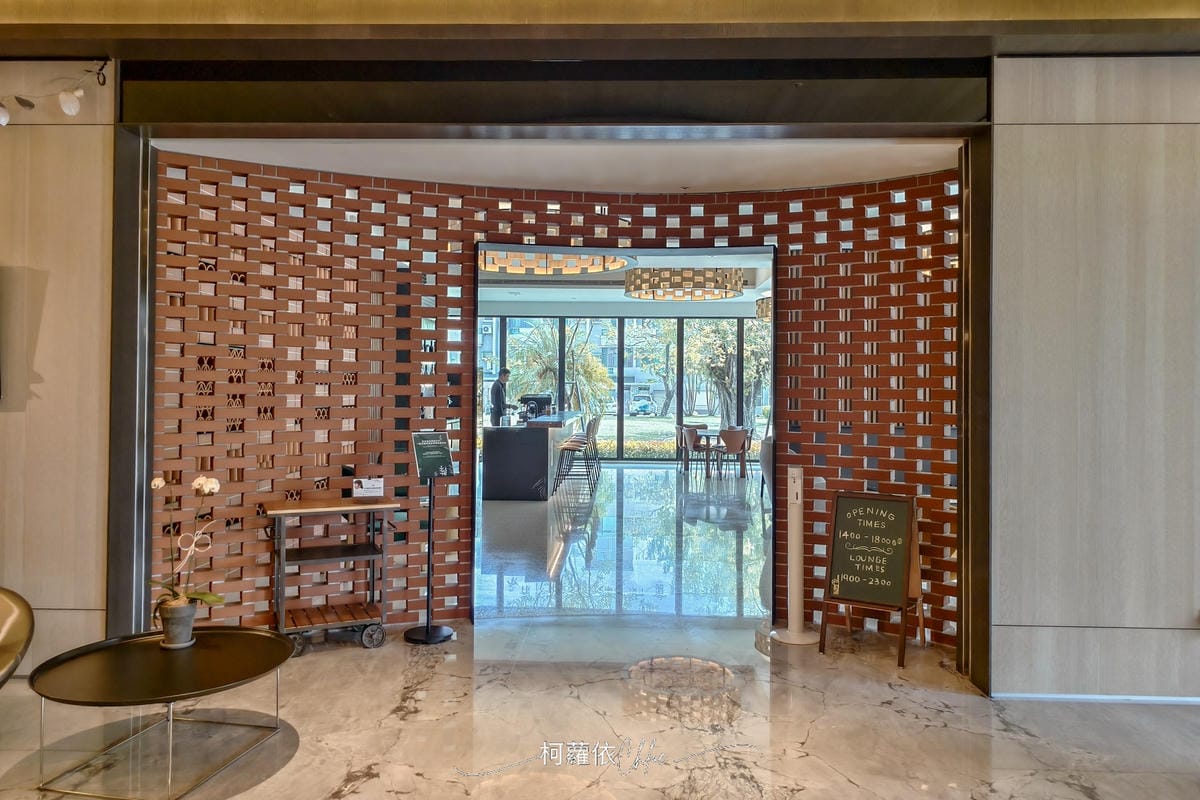 台南安平住宿 綉溪安平飯店XIUXI Anping Hotel 質感房型 悠哉早餐絕美沉浸式互動空間5.jpg