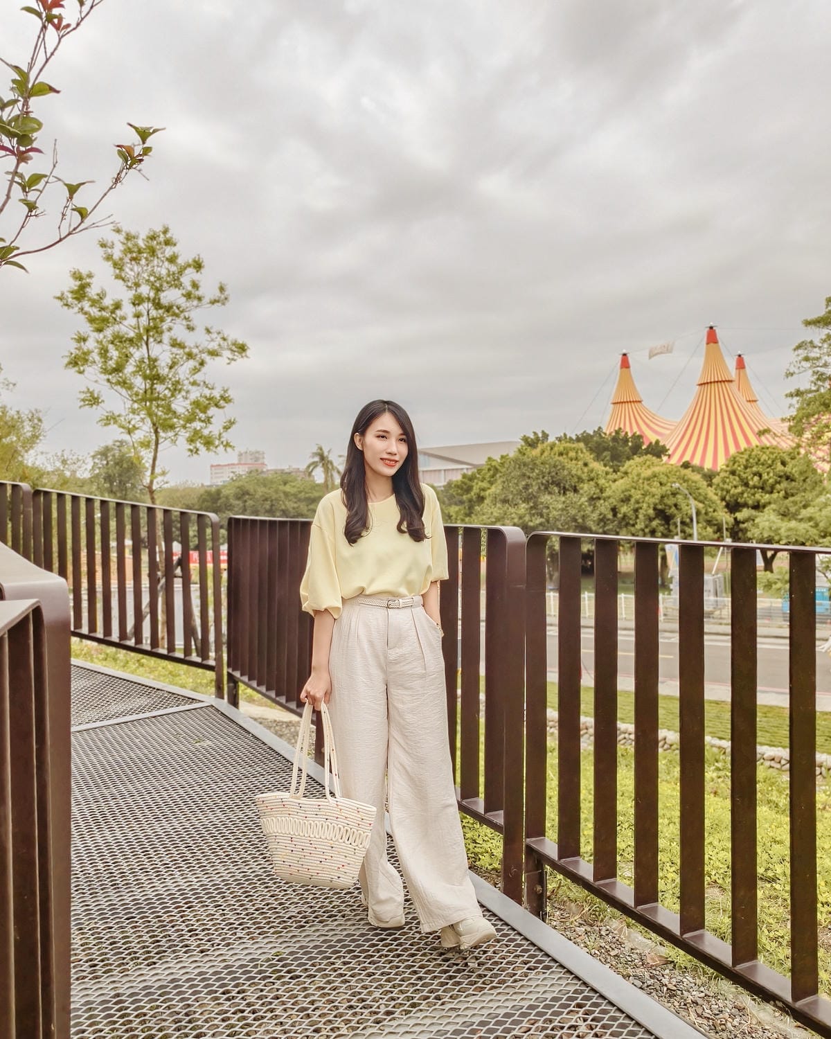 OB嚴選春天穿搭靈感 野餐旅行這樣穿 折扣碼2025chloe全站可使用16.jpg