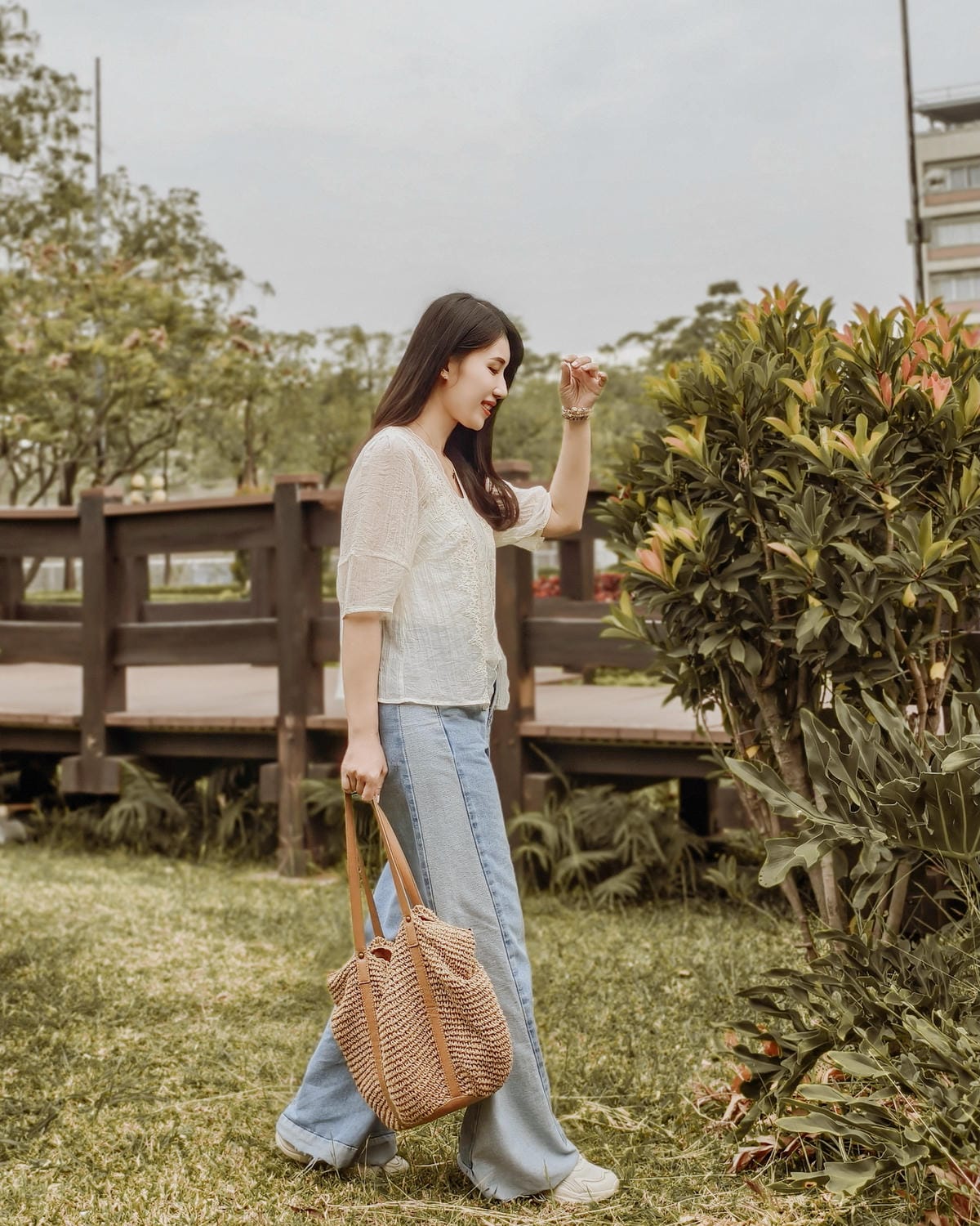 OB嚴選春天穿搭靈感 野餐旅行這樣穿 折扣碼2025chloe全站可使用12.jpg