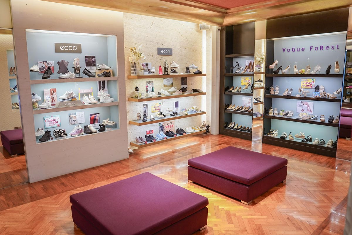 台南鞋店推薦 洒落森林VoGue FoRest 空間寬敞品牌齊全 時尚舒適機能一次買足 母親節活動優惠多15.jpg 台南鞋店推薦 洒落森林VoGue FoRest 空間寬敞品牌齊全 時尚舒適機能一次買足 母親節活動優惠多15.jpg