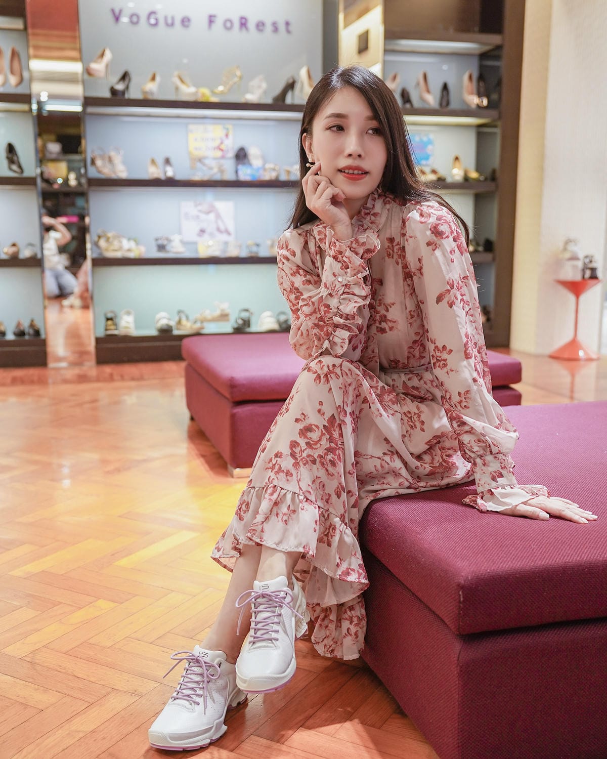 台南鞋店推薦 洒落森林VoGue FoRest 空間寬敞品牌齊全 時尚舒適機能一次買足 母親節活動優惠多20.jpg 台南鞋店推薦 洒落森林VoGue FoRest 空間寬敞品牌齊全 時尚舒適機能一次買足 母親節活動優惠多20.jpg