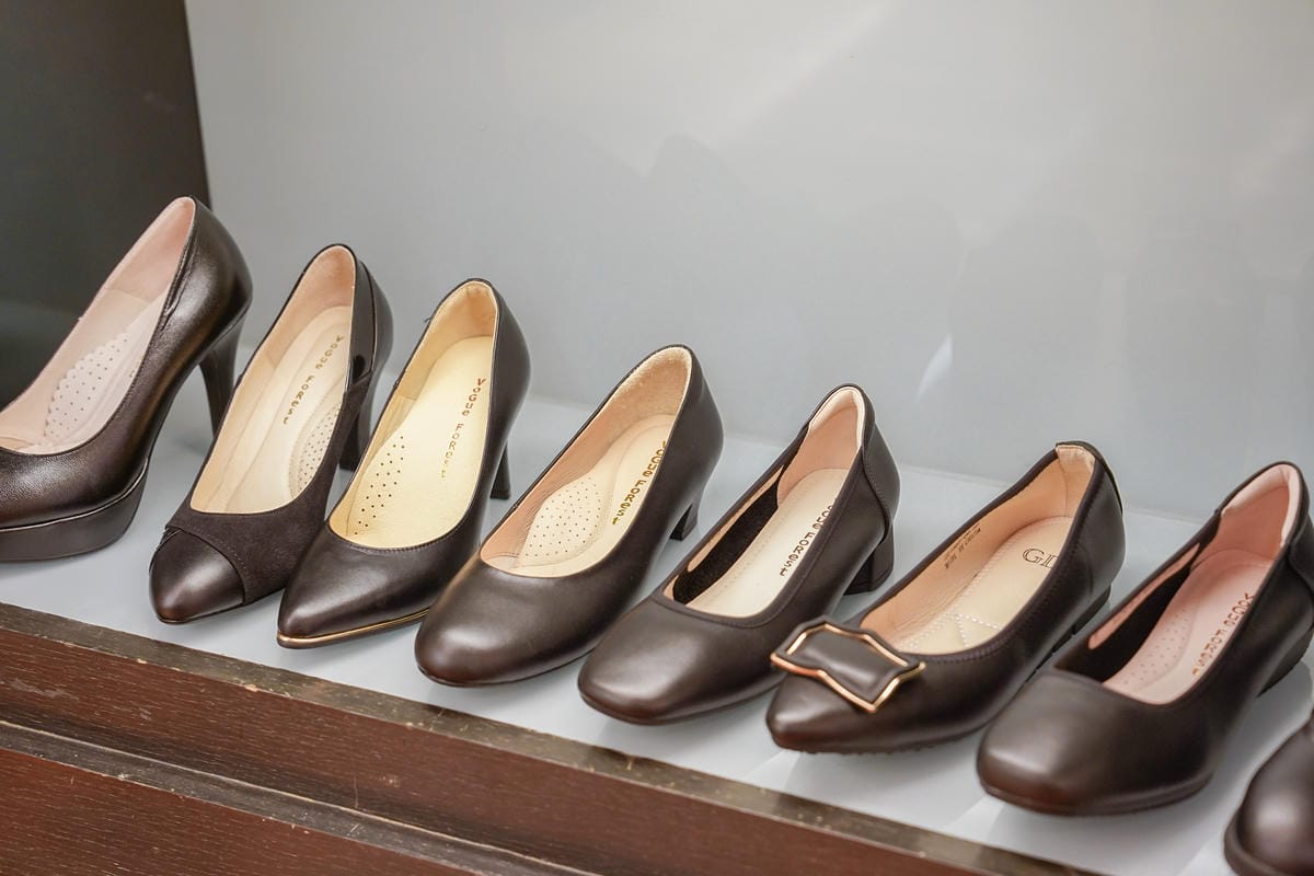 台南鞋店推薦 洒落森林VoGue FoRest 空間寬敞品牌齊全 時尚舒適機能一次買足 母親節活動優惠多59A.jpg 台南鞋店推薦 洒落森林VoGue FoRest 空間寬敞品牌齊全 時尚舒適機能一次買足 母親節活動優惠多59A.jpg