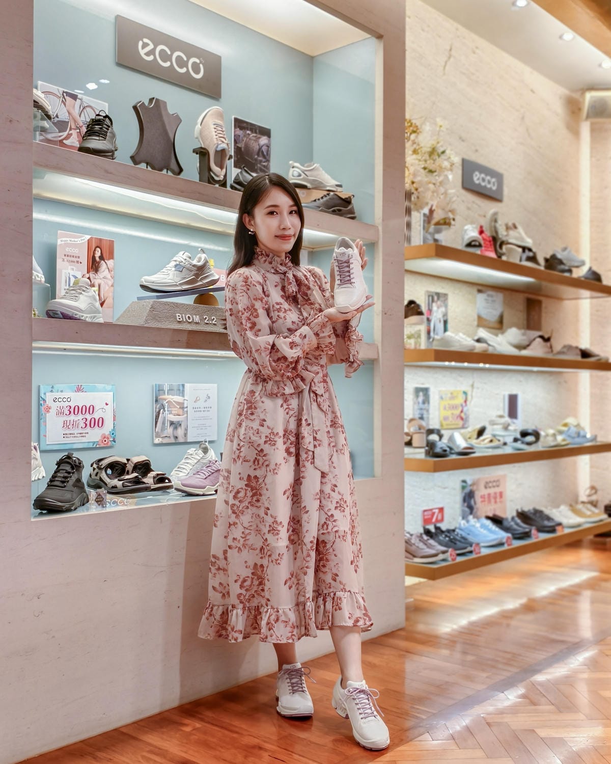 台南鞋店推薦 洒落森林VoGue FoRest 空間寬敞品牌齊全 時尚舒適機能一次買足 母親節活動優惠多19A.jpg 台南鞋店推薦 洒落森林VoGue FoRest 空間寬敞品牌齊全 時尚舒適機能一次買足 母親節活動優惠多19A.jpg