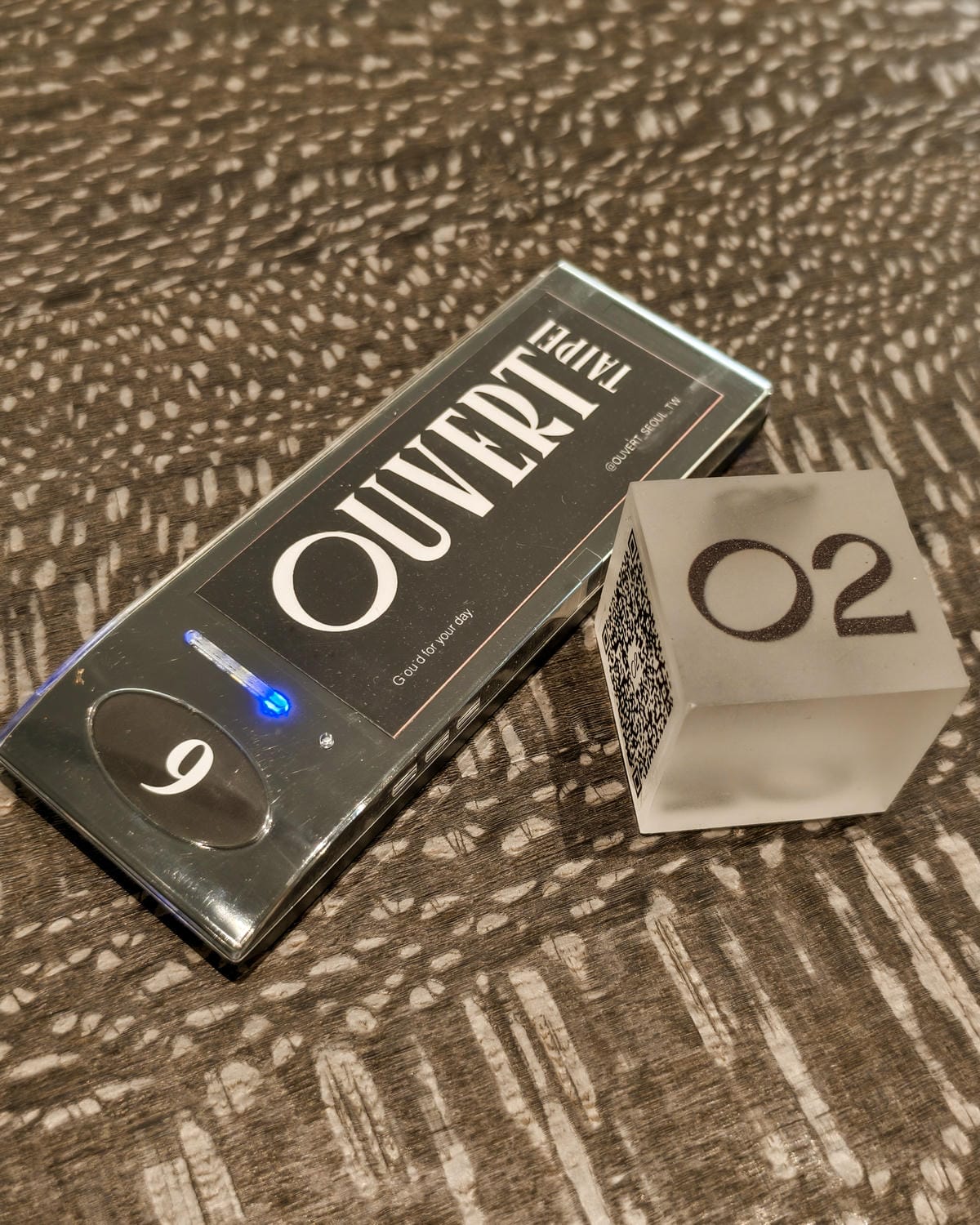 台北大安區咖啡廳 OUVERT SEOUL TAIPEI光復店 巨大可頌當生日蛋糕 來自韓國超人氣咖啡廳品牌6.jpg