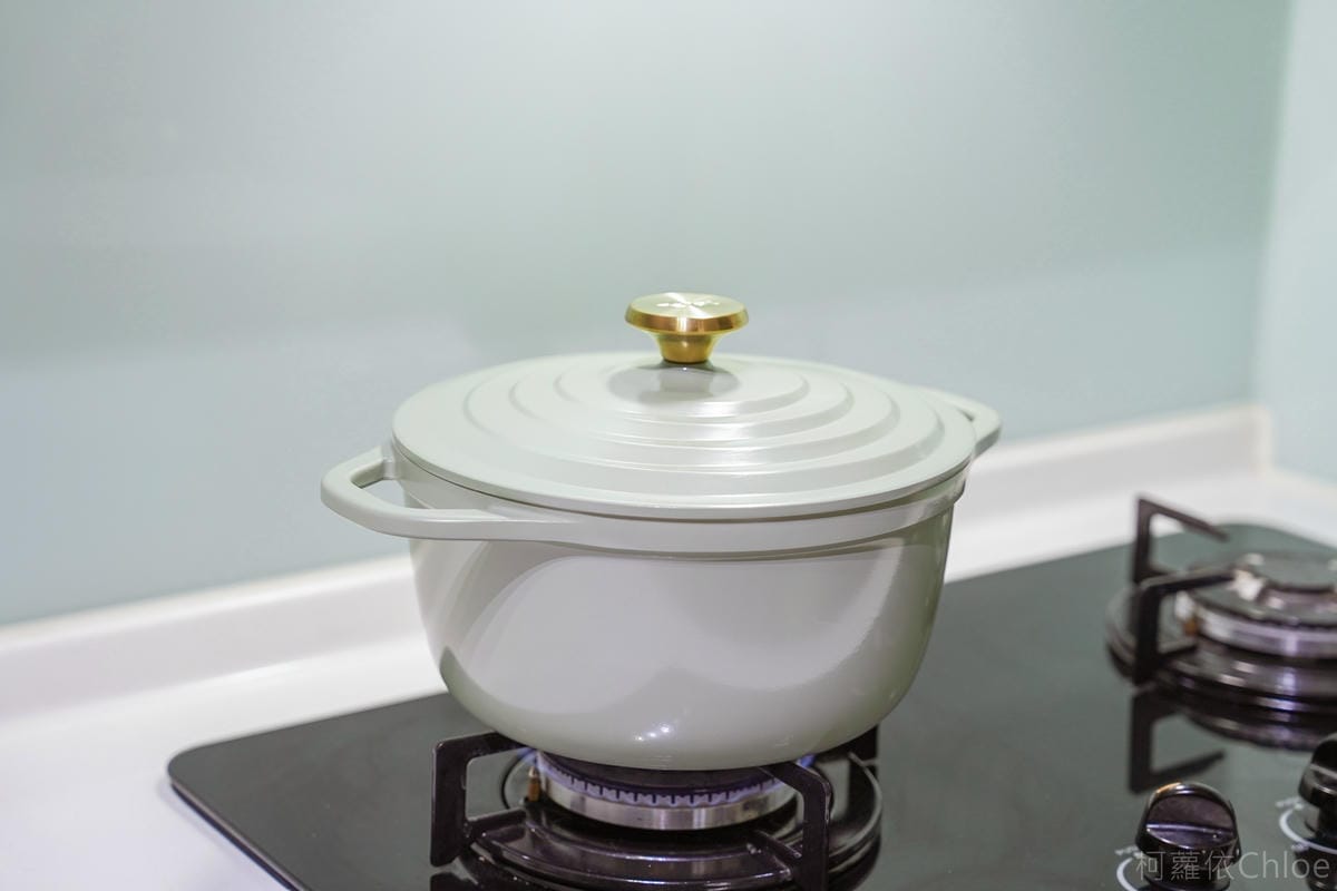 法國特福Tefal Air陶瓷鑄造雙耳湯鍋 輕巧不沾鍋 享受一鍋到底 無水料理的美味 家常食譜分享39.jpg 法國特福Tefal Air陶瓷鑄造雙耳湯鍋 輕巧不沾鍋 享受一鍋到底 無水料理的美味 家常食譜分享39.jpg