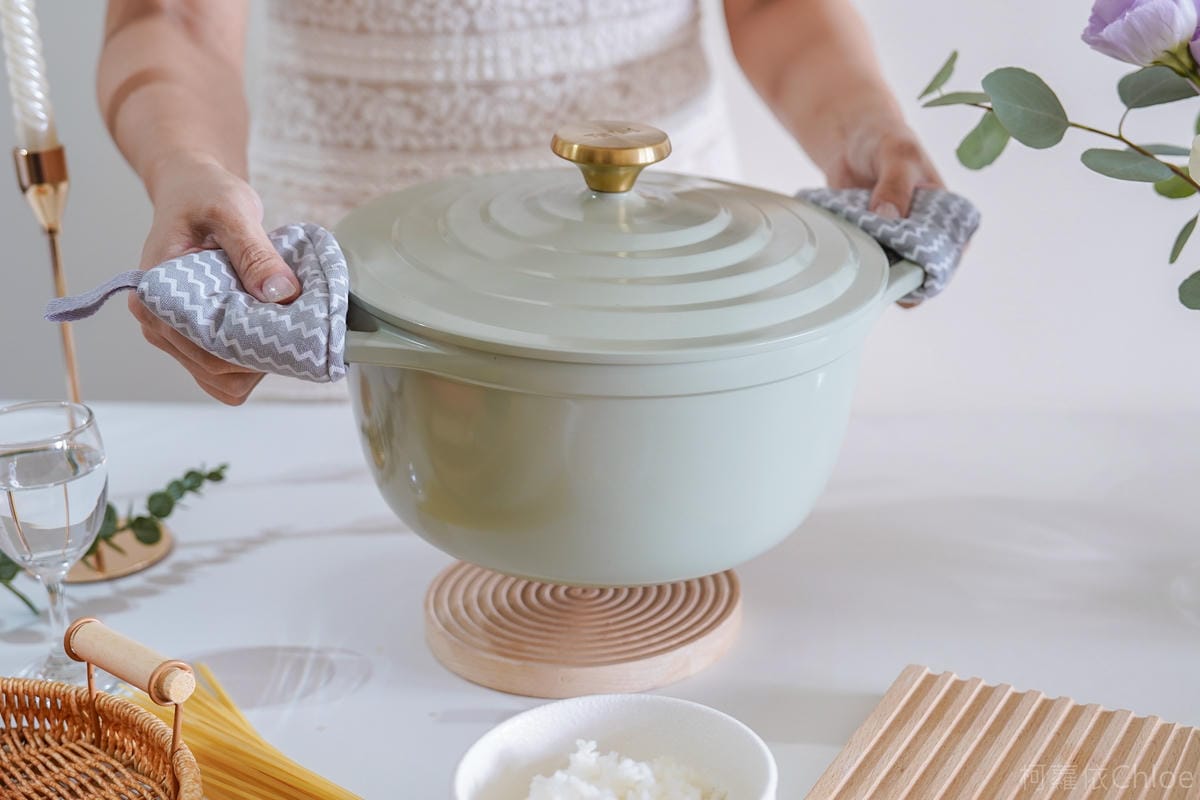 法國特福Tefal Air陶瓷鑄造雙耳湯鍋 輕巧不沾鍋 享受一鍋到底 無水料理的美味 家常食譜分享43.jpg 法國特福Tefal Air陶瓷鑄造雙耳湯鍋 輕巧不沾鍋 享受一鍋到底 無水料理的美味 家常食譜分享43.jpg