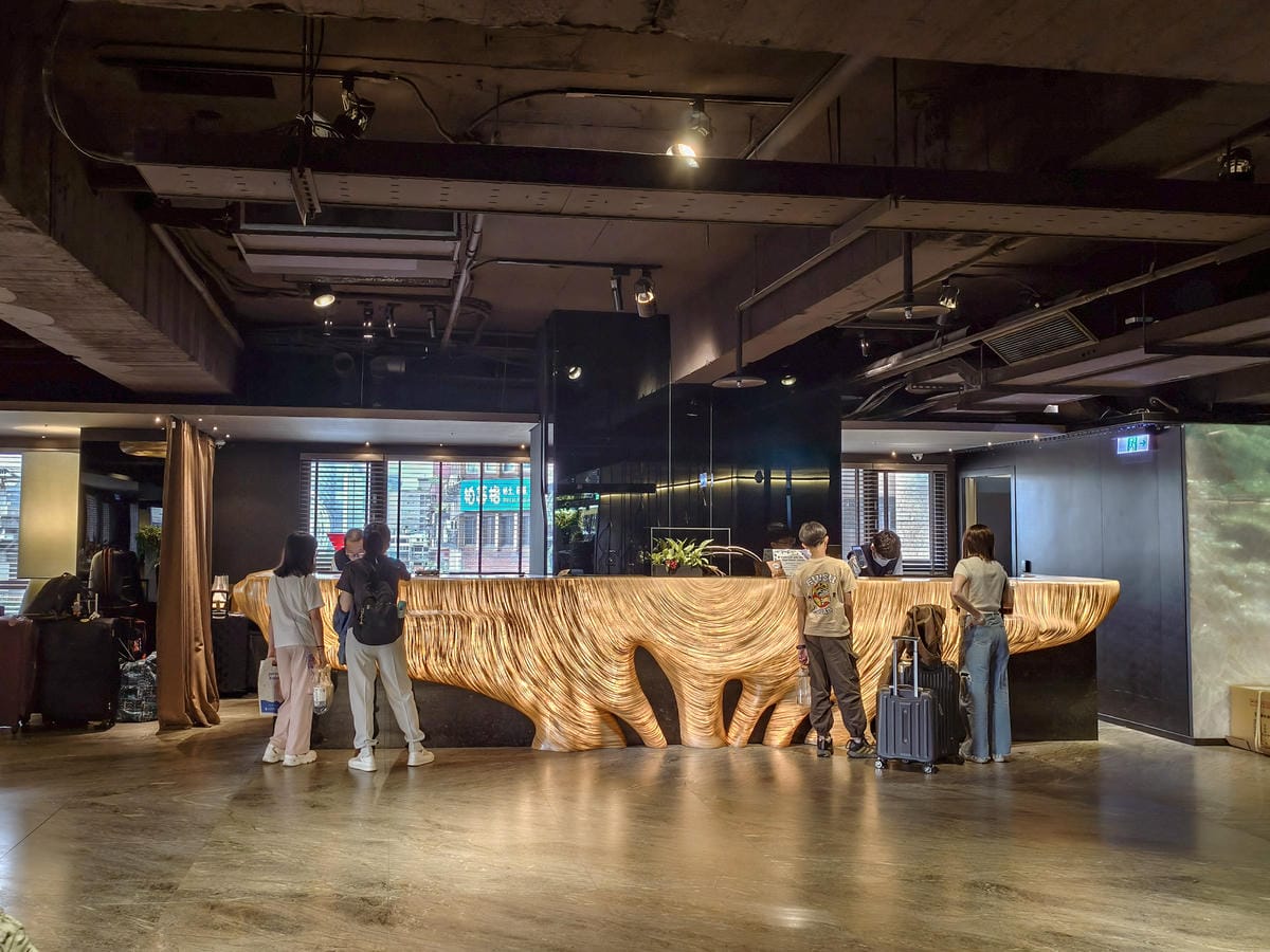 台北松山區住宿 阿樹國際旅店 arTree Hotel 近台北小巨蛋站 豪華三人房型開箱5.jpg 台北松山區住宿 阿樹國際旅店 arTree Hotel 近台北小巨蛋站 豪華三人房型開箱5.jpg