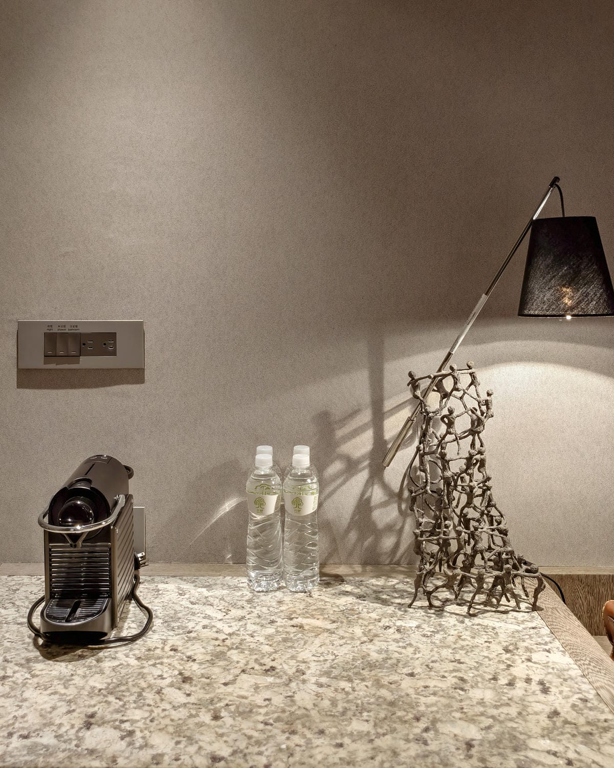 台北松山區住宿 阿樹國際旅店 arTree Hotel 近台北小巨蛋站 豪華三人房型開箱24.jpg 台北松山區住宿 阿樹國際旅店 arTree Hotel 近台北小巨蛋站 豪華三人房型開箱24.jpg