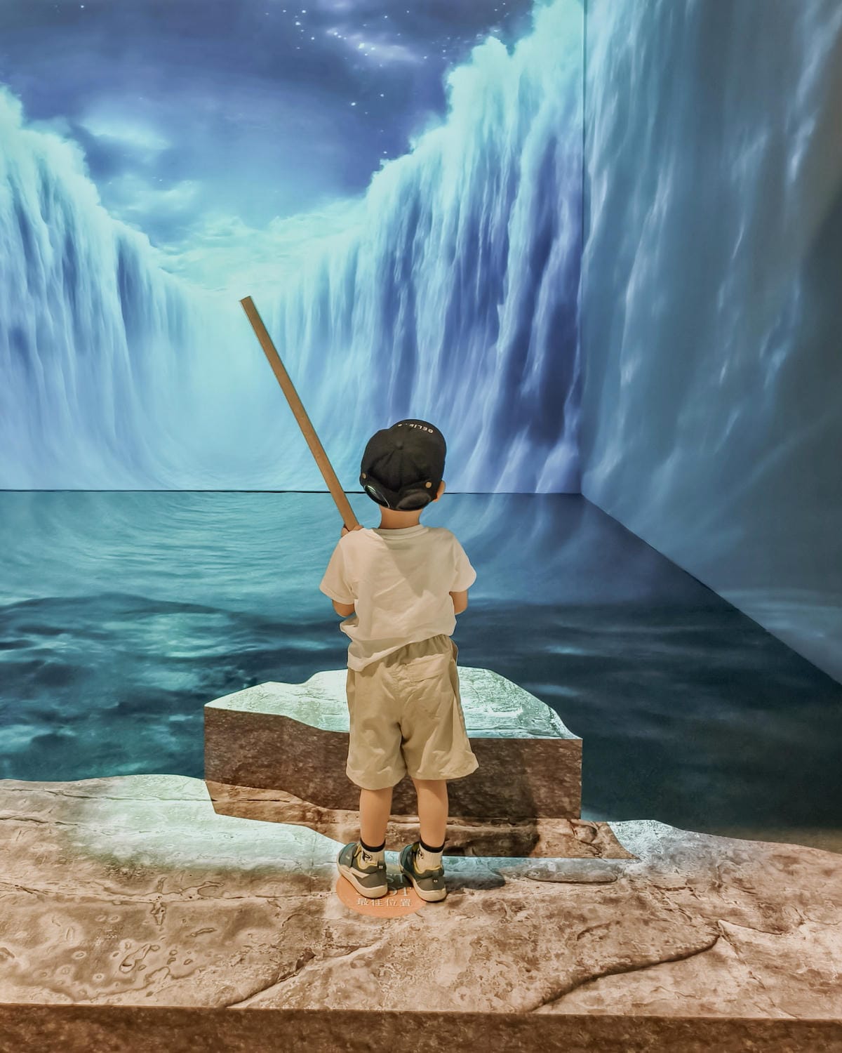 一同進入奇幻世界 《AI繪動的畫特展》高雄站 駁二藝術特區 2025暑假展覽19.jpg 一同進入奇幻世界 《AI繪動的畫特展》高雄站 駁二藝術特區 2025暑假展覽19.jpg