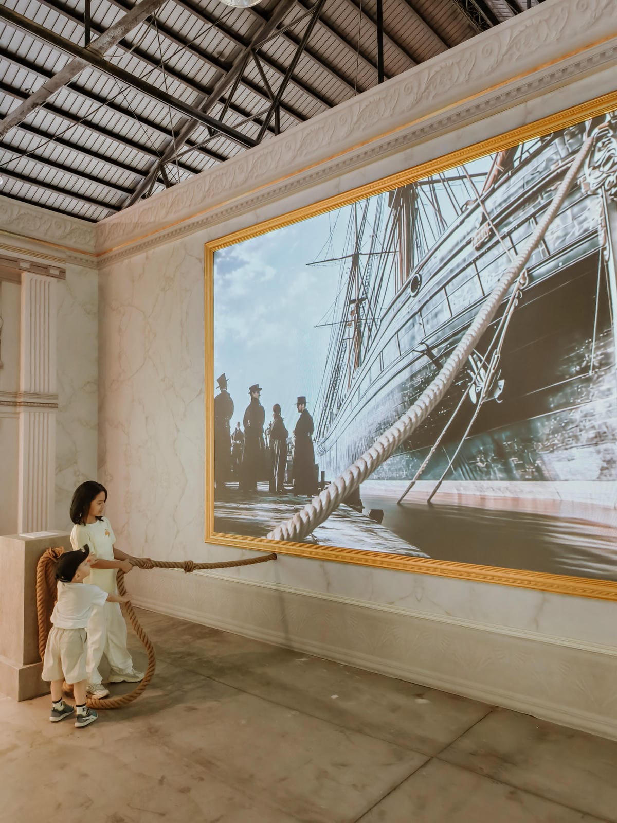 一同進入奇幻世界 《AI繪動的畫特展》高雄站 駁二藝術特區 2025暑假展覽16.jpg 一同進入奇幻世界 《AI繪動的畫特展》高雄站 駁二藝術特區 2025暑假展覽16.jpg