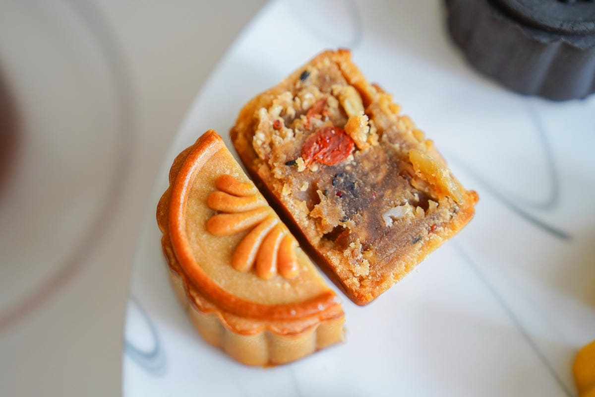 頂級月餅禮盒 漢來情月中秋月餅禮盒 八種口味開箱食記 2025中秋送禮推薦34.jpg 頂級月餅禮盒 漢來情月中秋月餅禮盒 八種口味開箱食記 2025中秋送禮推薦34.jpg