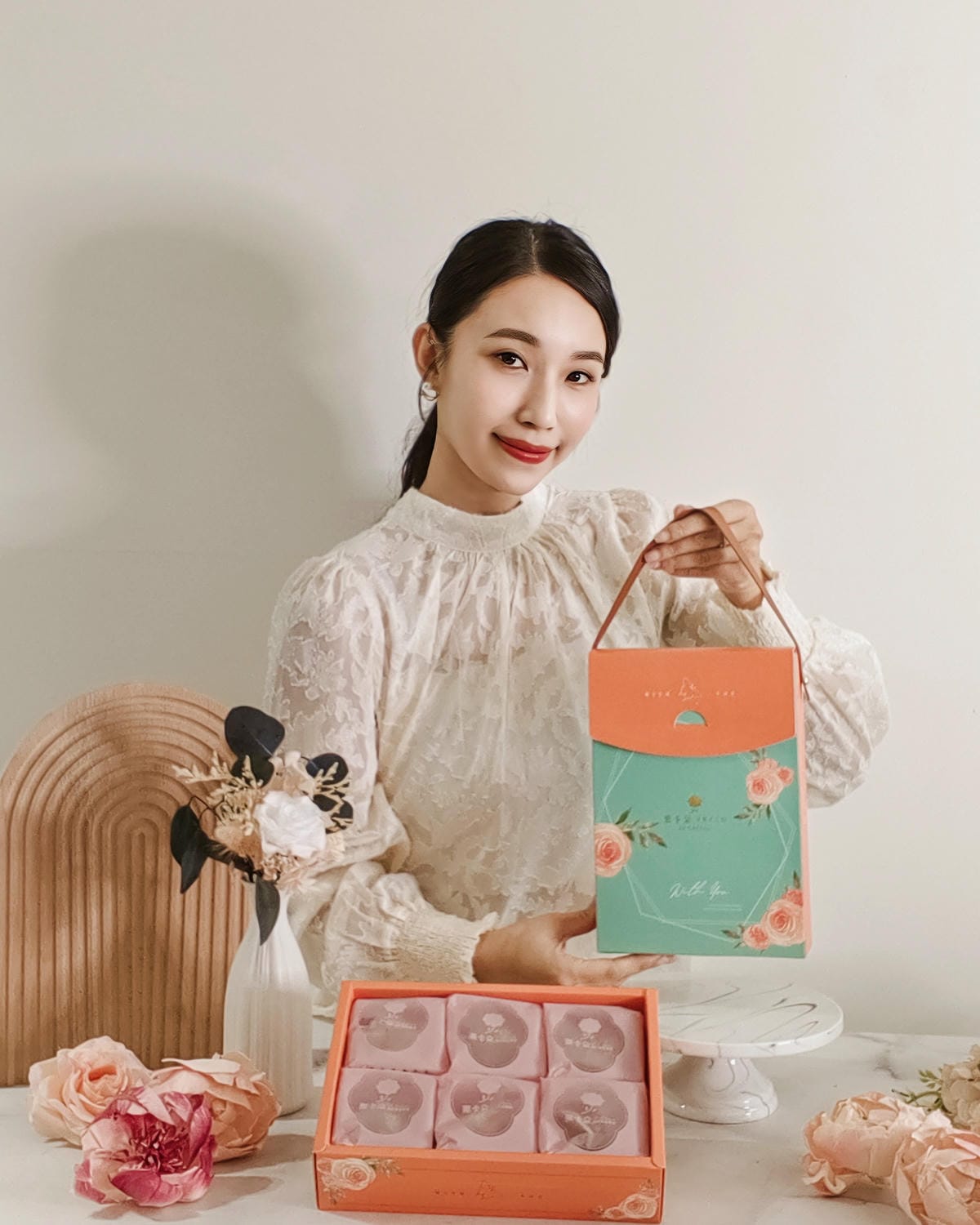 台南中秋禮盒推薦 栗卡朵洋菓子工坊 狂推布列塔尼太妃蛋黃酥 多款Jackie主廚手工點心 中秋禮盒 企業送禮好選擇17.jpg 台南中秋禮盒推薦 栗卡朵洋菓子工坊 狂推布列塔尼太妃蛋黃酥 多款Jackie主廚手工點心 中秋禮盒 企業送禮好選擇17.jpg