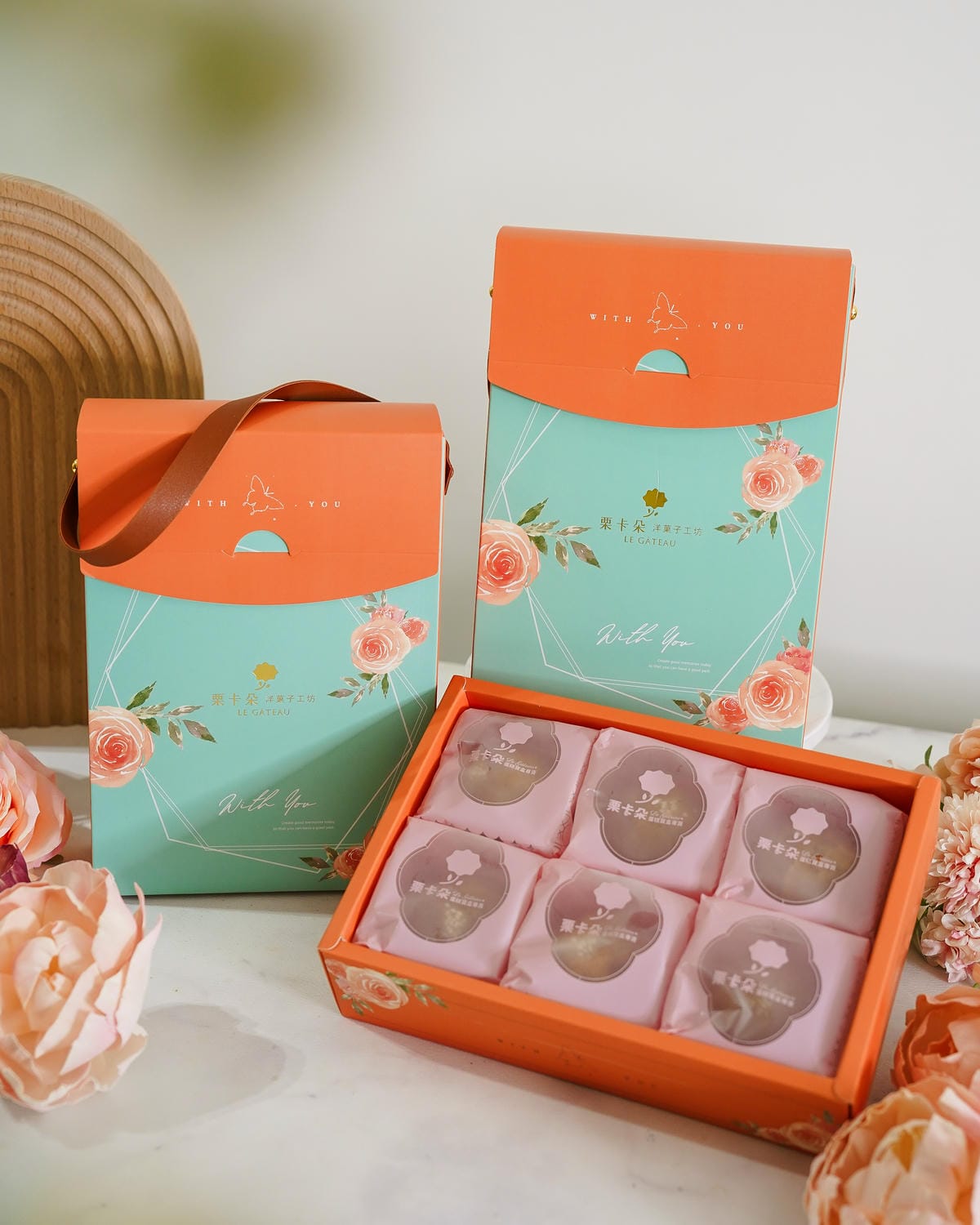 台南中秋禮盒推薦 栗卡朵洋菓子工坊 狂推布列塔尼太妃蛋黃酥 多款Jackie主廚手工點心 中秋禮盒 企業送禮好選擇22.jpg 台南中秋禮盒推薦 栗卡朵洋菓子工坊 狂推布列塔尼太妃蛋黃酥 多款Jackie主廚手工點心 中秋禮盒 企業送禮好選擇22.jpg