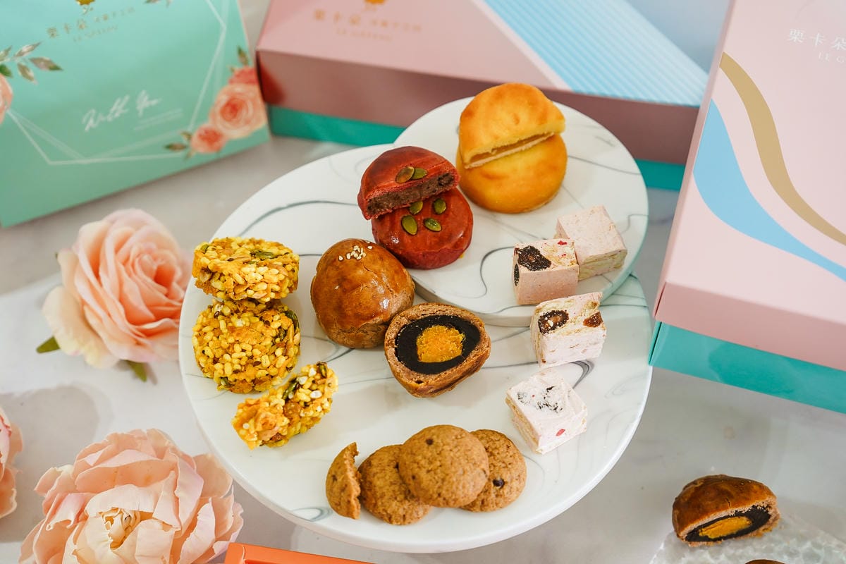 台南中秋禮盒推薦 栗卡朵洋菓子工坊 狂推布列塔尼太妃蛋黃酥 多款Jackie主廚手工點心 中秋禮盒 企業送禮好選擇33.jpg 台南中秋禮盒推薦 栗卡朵洋菓子工坊 狂推布列塔尼太妃蛋黃酥 多款Jackie主廚手工點心 中秋禮盒 企業送禮好選擇33.jpg