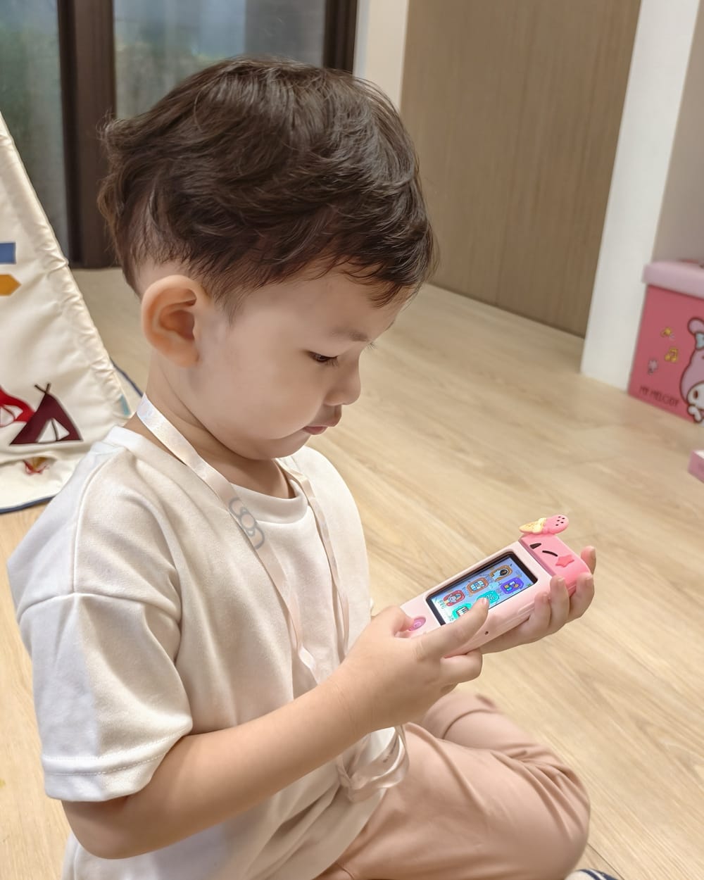 小孩相機推薦FUNY三麗鷗兒童相機兒童相機使用心得 小小攝影師養成 可愛視角紀錄生活10A.jpg 小孩相機推薦FUNY三麗鷗兒童相機兒童相機使用心得 小小攝影師養成 可愛視角紀錄生活10A.jpg