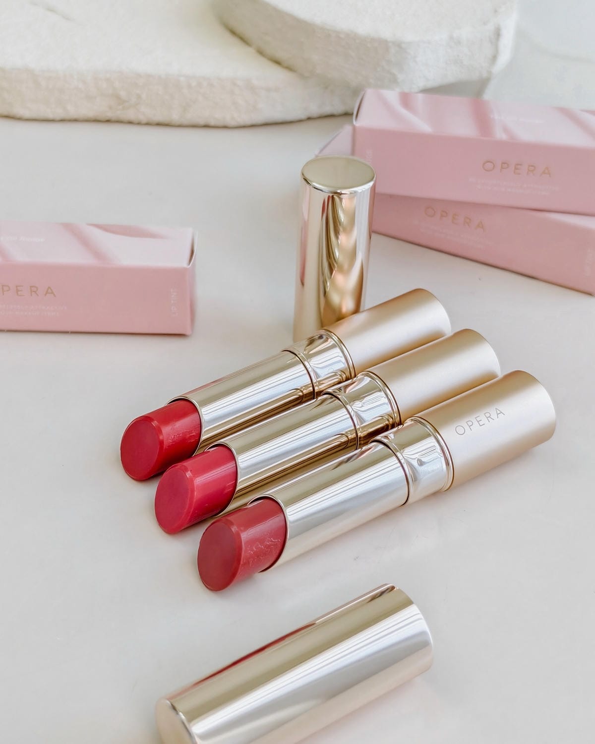 就是愛水光唇OPERA渲漾水色唇膏N 2025夏季新色上市 試色分享5.jpg 就是愛水光唇OPERA渲漾水色唇膏N 2025夏季新色上市 試色分享5.jpg