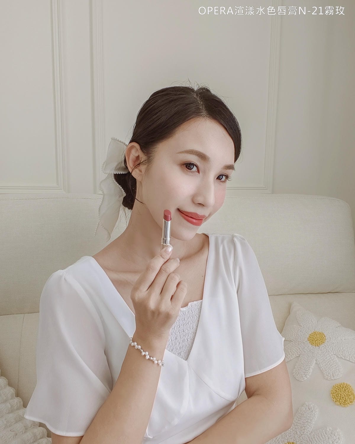 就是愛水光唇OPERA渲漾水色唇膏N 2025夏季新色上市 試色分享9.jpg 就是愛水光唇OPERA渲漾水色唇膏N 2025夏季新色上市 試色分享9.jpg