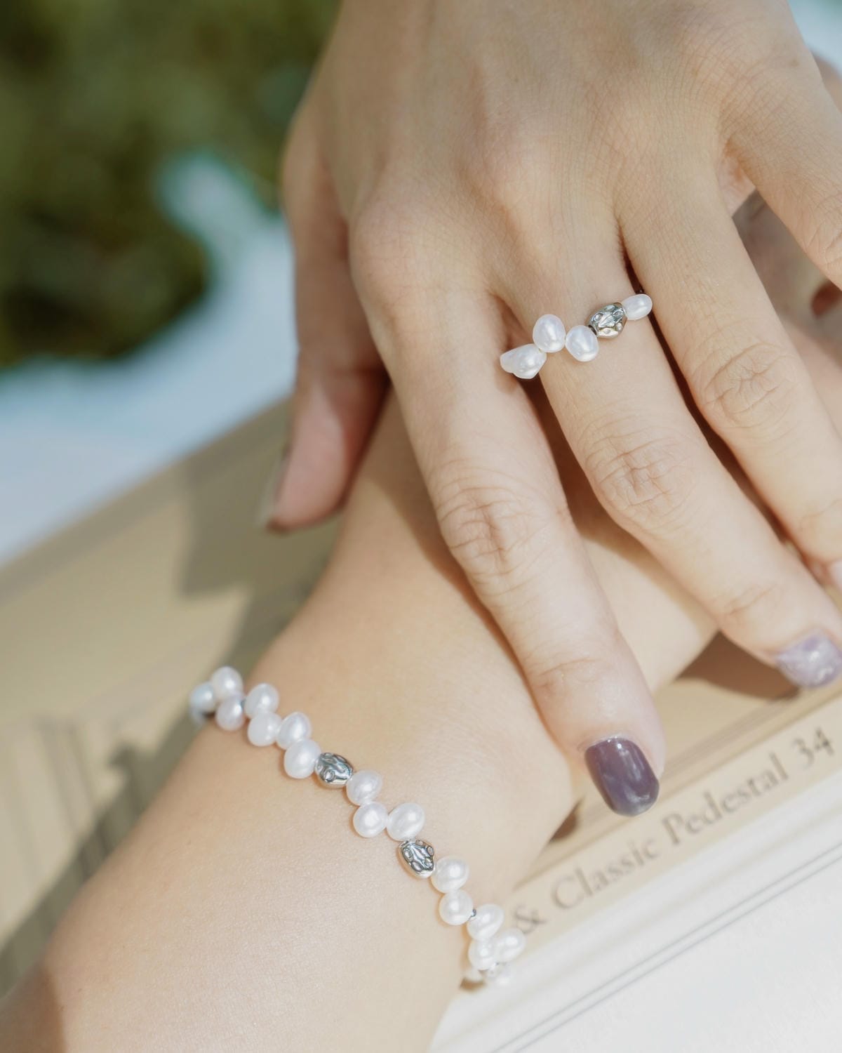 MIESTILO飾品推薦 2025設計師 WHISPERS 質感巴洛克珍珠 浪沫系列 優雅時尚穿搭配件37.jpg MIESTILO飾品推薦 2025設計師 WHISPERS 質感巴洛克珍珠 浪沫系列 優雅時尚穿搭配件37.jpg