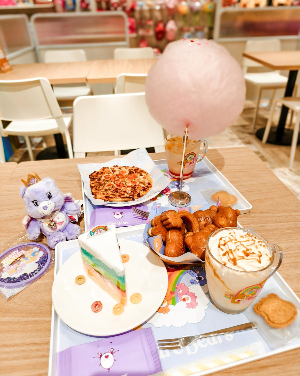 台南咖啡廳 Care Bears主題複合式咖啡廳 期間限定可愛爆擊 南紡購物中心1樓8.jpg 台南咖啡廳 Care Bears主題複合式咖啡廳 期間限定可愛爆擊 南紡購物中心1樓8.jpg