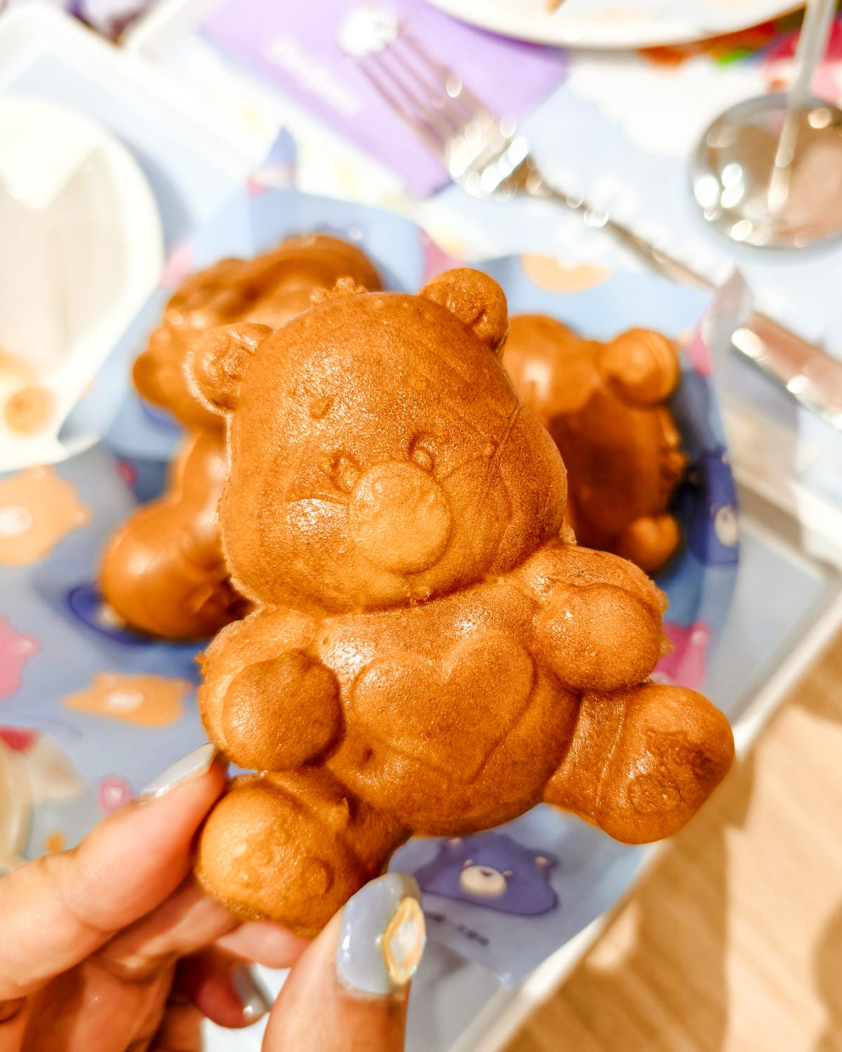 台南咖啡廳 Care Bears主題複合式咖啡廳 期間限定可愛爆擊 南紡購物中心1樓18.jpg 台南咖啡廳 Care Bears主題複合式咖啡廳 期間限定可愛爆擊 南紡購物中心1樓18.jpg