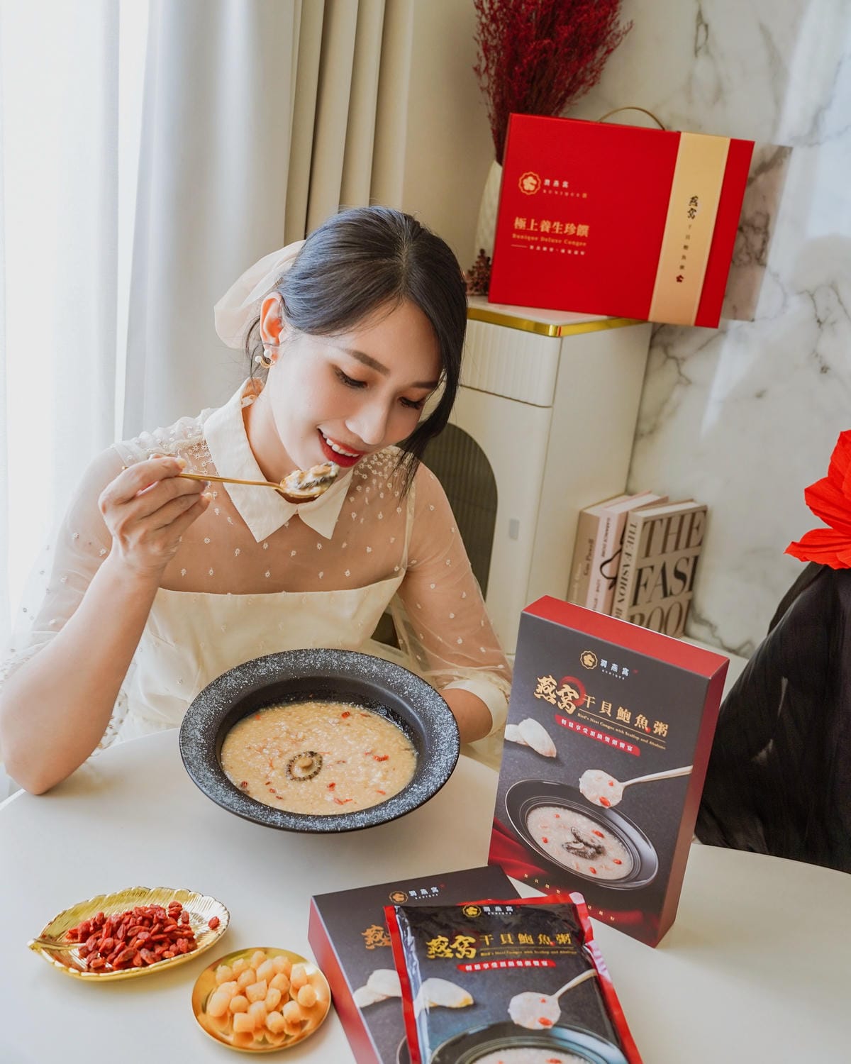 頂級禮盒推薦 潤燕窩 極上養生珍饌粥品禮盒 燕窩干貝鮑魚粥 燕窩銀杏燉雞粥 暖心中秋送禮選擇 富養全家人17.jpg 頂級禮盒推薦 潤燕窩 極上養生珍饌粥品禮盒 燕窩干貝鮑魚粥 燕窩銀杏燉雞粥 暖心中秋送禮選擇 富養全家人17.jpg