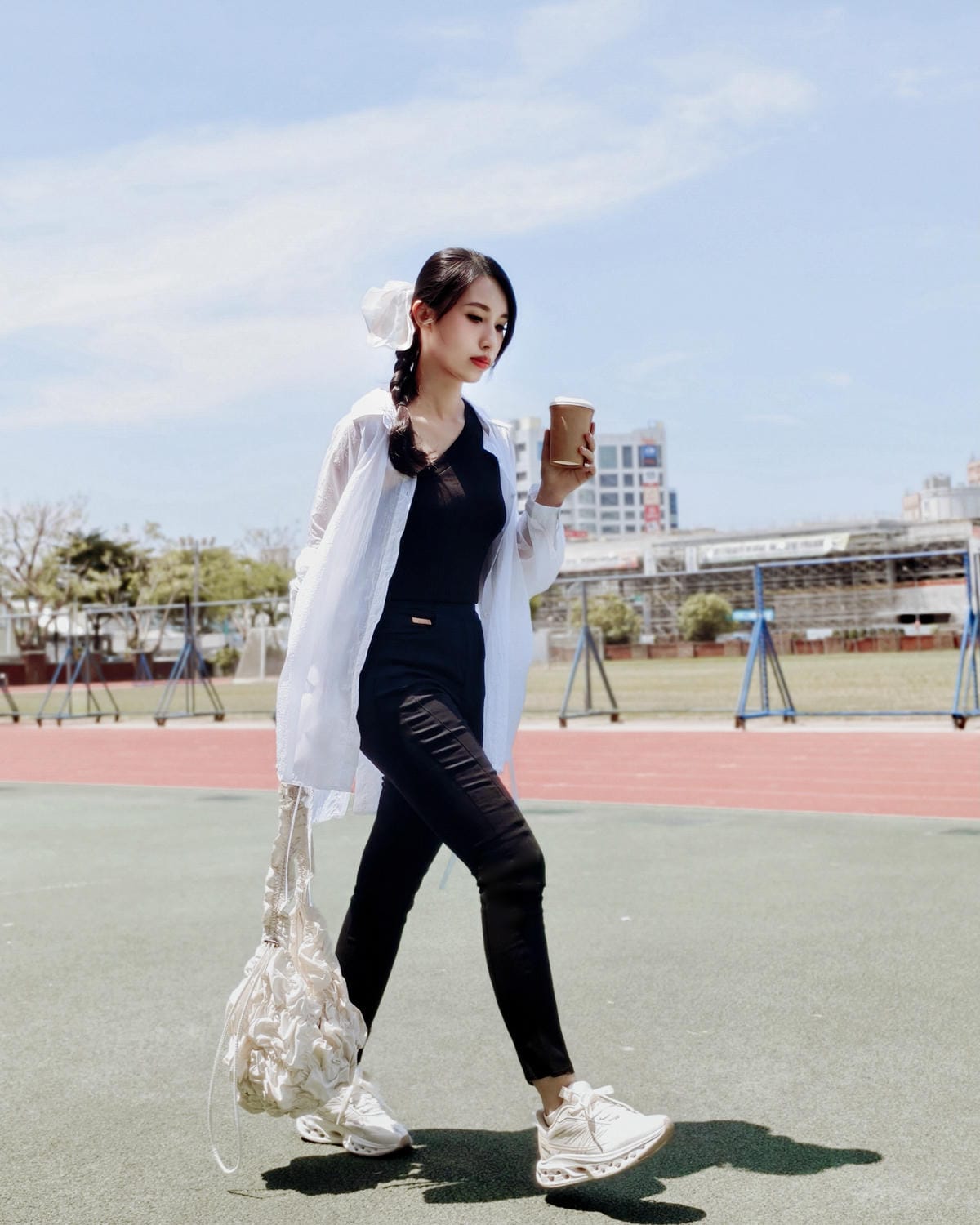 OB嚴選折扣碼 國民小黑褲4.0 女神褲誰穿誰美 一年四季好搭配11.jpg OB嚴選折扣碼 國民小黑褲4.0 女神褲誰穿誰美 一年四季好搭配11.jpg