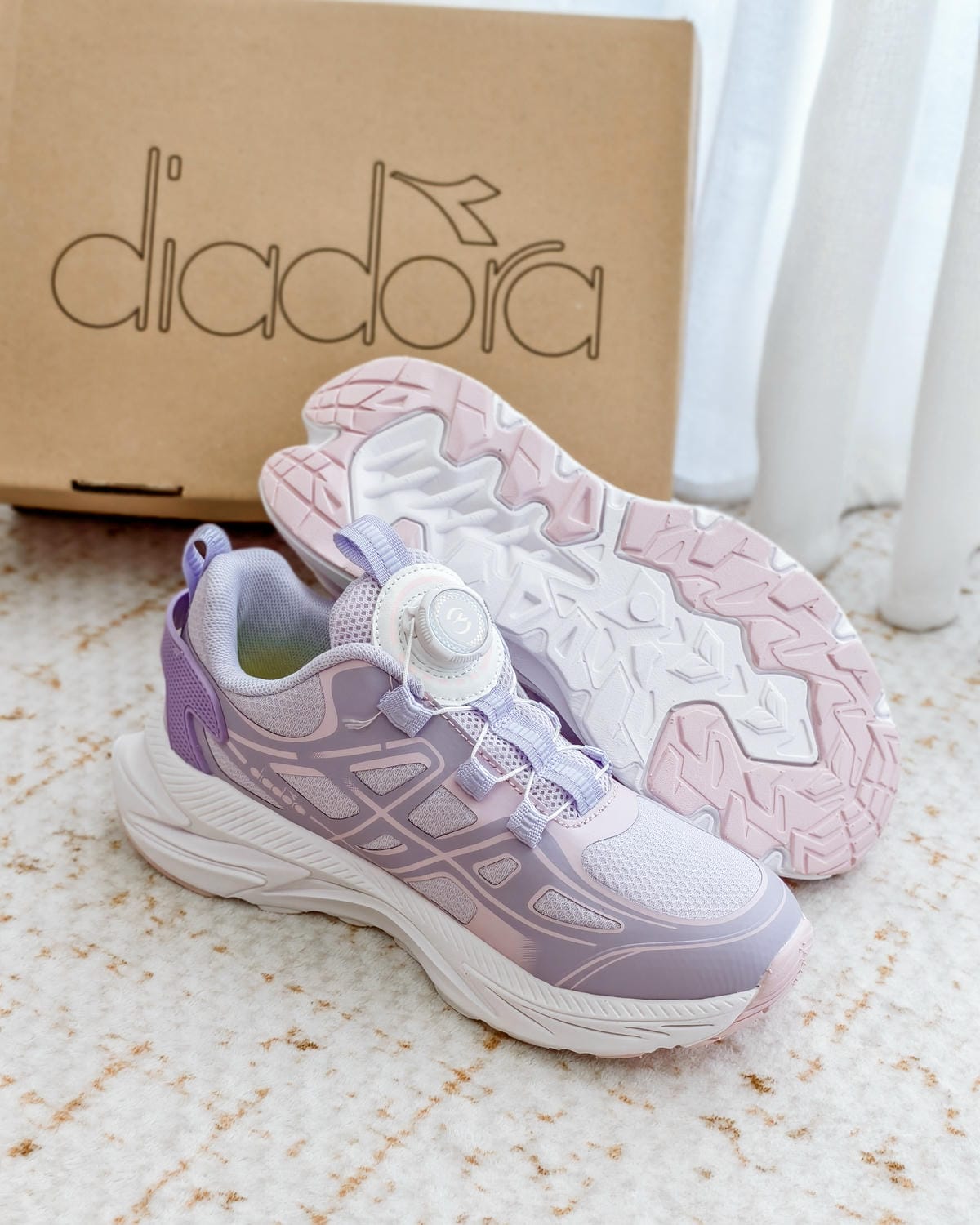 跑步童鞋開箱 Diadora運動鞋評價 日常穿搭推薦學童運動鞋分享4.jpg 跑步童鞋開箱 Diadora運動鞋評價 日常穿搭推薦學童運動鞋分享4.jpg