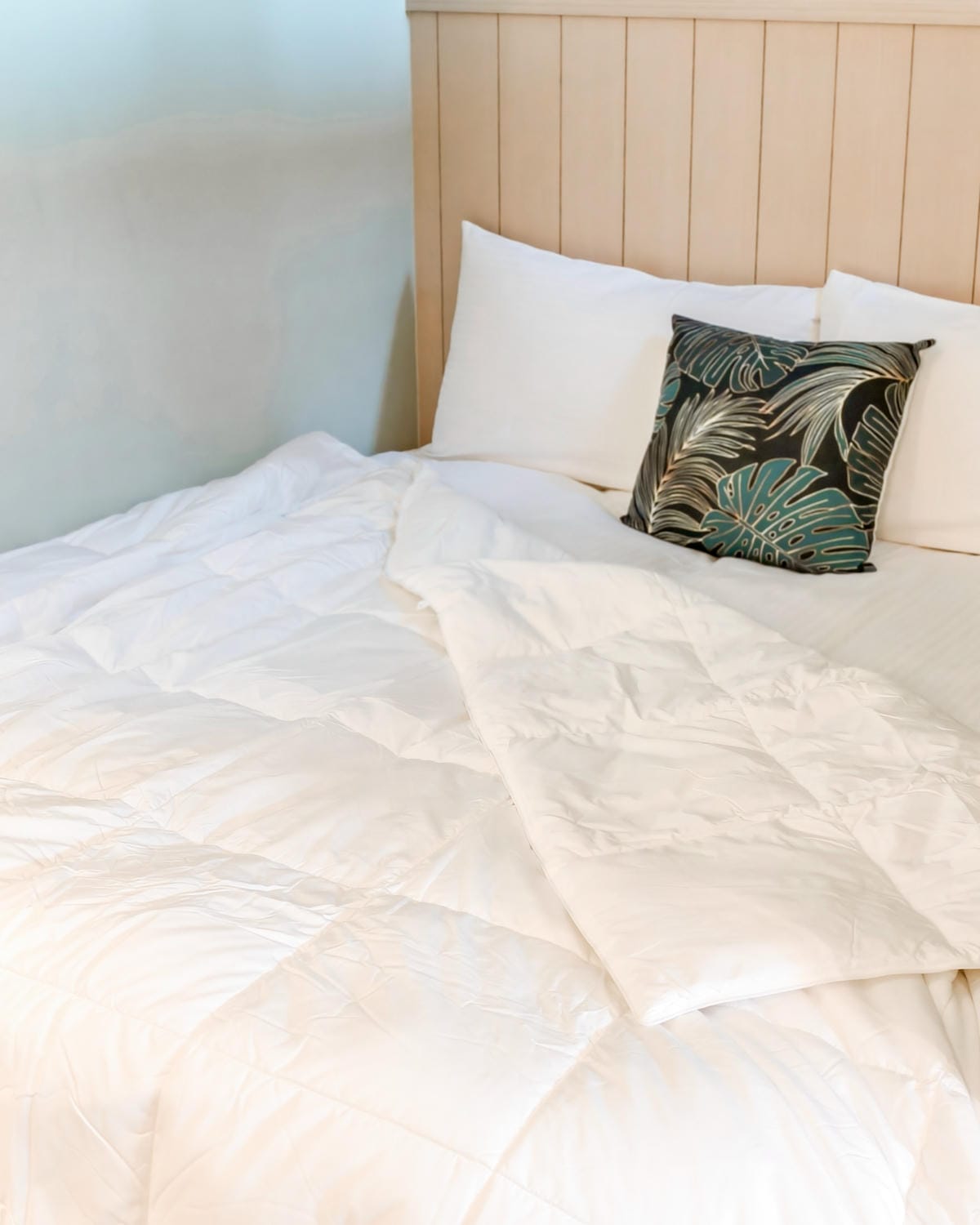 可水洗四季被開箱 日比家族WENTEX可水洗珍珠絲柔雙人四季被 可機洗可烘乾 愛上這舒適輕盈感 百貨品牌四季被心得15.jpg 可水洗四季被開箱 日比家族WENTEX可水洗珍珠絲柔雙人四季被 可機洗可烘乾 愛上這舒適輕盈感 百貨品牌四季被心得15.jpg