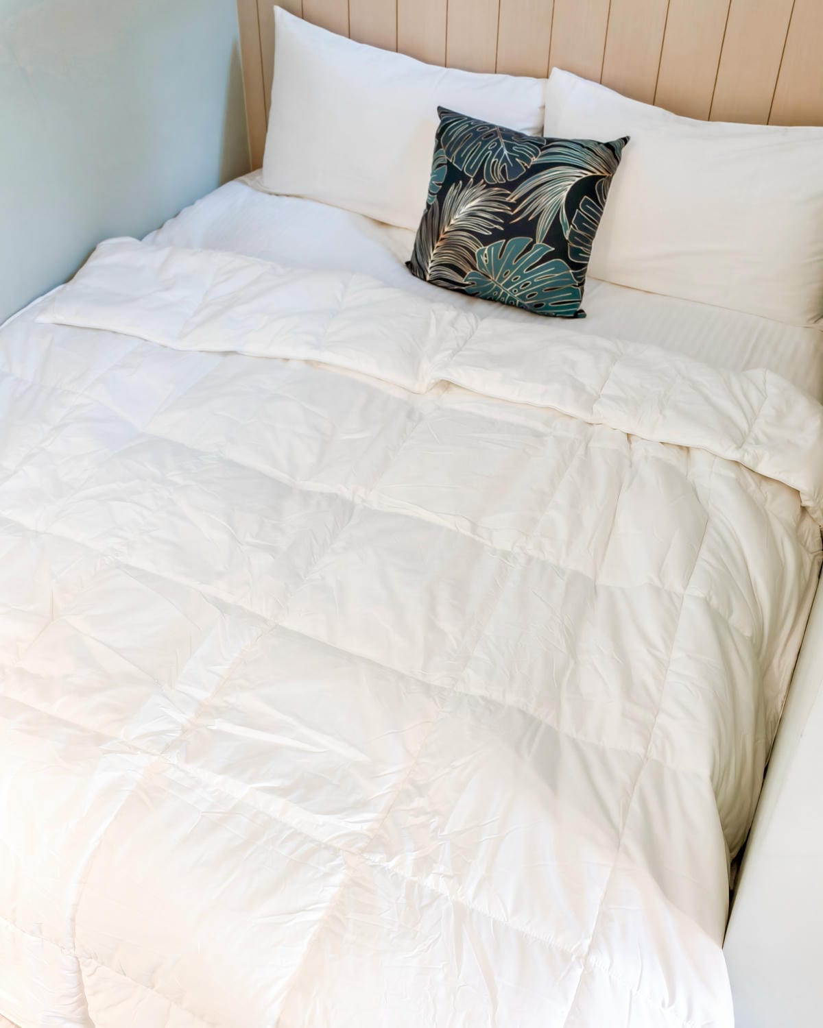 可水洗四季被開箱 日比家族WENTEX可水洗珍珠絲柔雙人四季被 可機洗可烘乾 愛上這舒適輕盈感 百貨品牌四季被心得12.jpg 可水洗四季被開箱 日比家族WENTEX可水洗珍珠絲柔雙人四季被 可機洗可烘乾 愛上這舒適輕盈感 百貨品牌四季被心得12.jpg