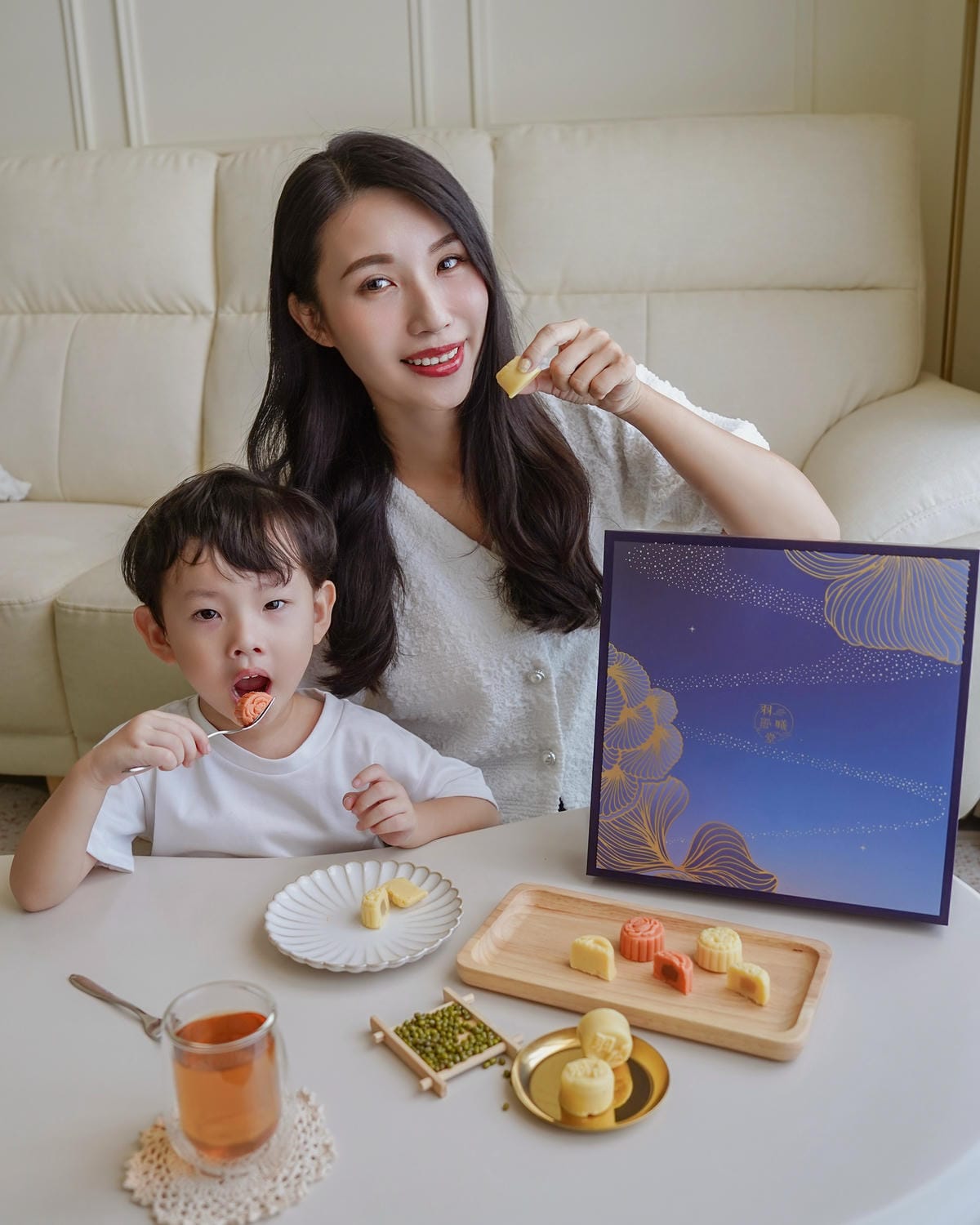 親子甜品推薦 羽曦堂 羽藏冰豆糕 三種口味綿細有層次 原味 苗栗桂花 屏東玫瑰 質感糕點禮盒開箱13.jpg 親子甜品推薦 羽曦堂 羽藏冰豆糕 三種口味綿細有層次 原味 苗栗桂花 屏東玫瑰 質感糕點禮盒開箱13.jpg