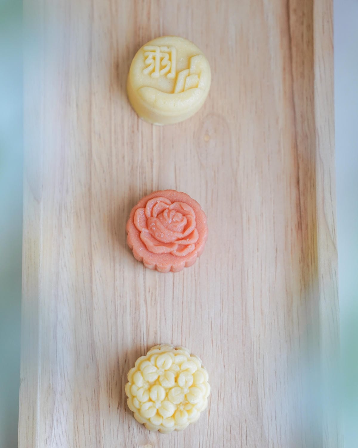 親子甜品推薦 羽曦堂 羽藏冰豆糕 三種口味綿細有層次 原味 苗栗桂花 屏東玫瑰 質感糕點禮盒開箱5.jpg 親子甜品推薦 羽曦堂 羽藏冰豆糕 三種口味綿細有層次 原味 苗栗桂花 屏東玫瑰 質感糕點禮盒開箱5.jpg