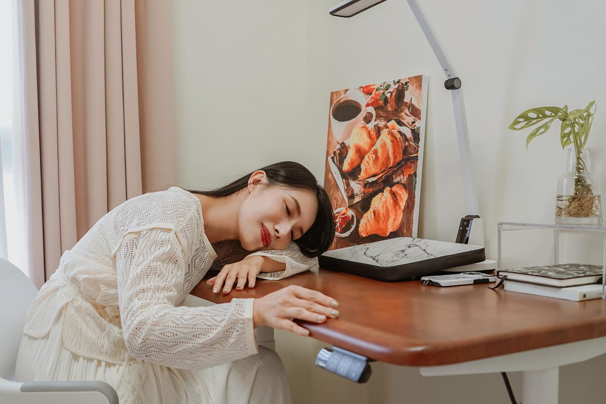 質感原木升降桌開箱 COFO 良木升降桌 實現我的理想工作角落 磁吸收納 自由升降 坐著站著居家辦公都順心40.jpg 質感原木升降桌開箱 COFO 良木升降桌 實現我的理想工作角落 磁吸收納 自由升降 坐著站著居家辦公都順心40.jpg