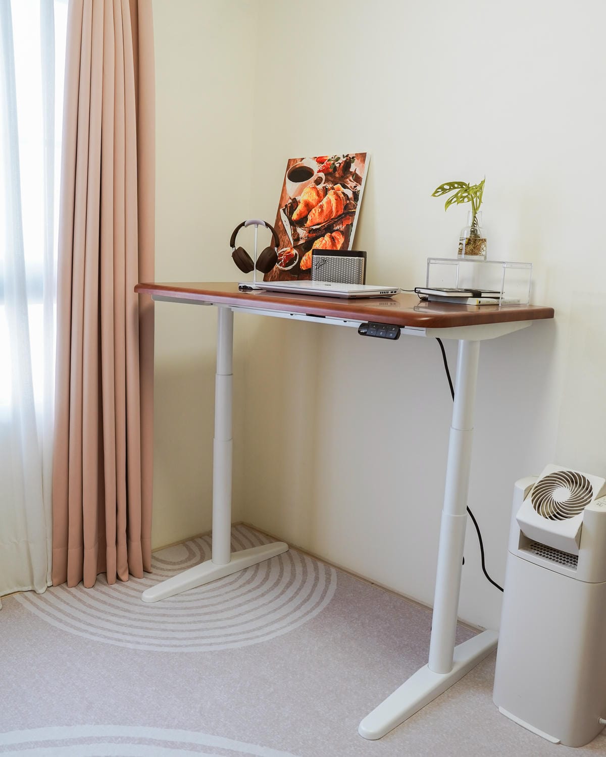 質感原木升降桌開箱 COFO 良木升降桌 實現我的理想工作角落 磁吸收納 自由升降 坐著站著居家辦公都順心47.jpg 質感原木升降桌開箱 COFO 良木升降桌 實現我的理想工作角落 磁吸收納 自由升降 坐著站著居家辦公都順心47.jpg