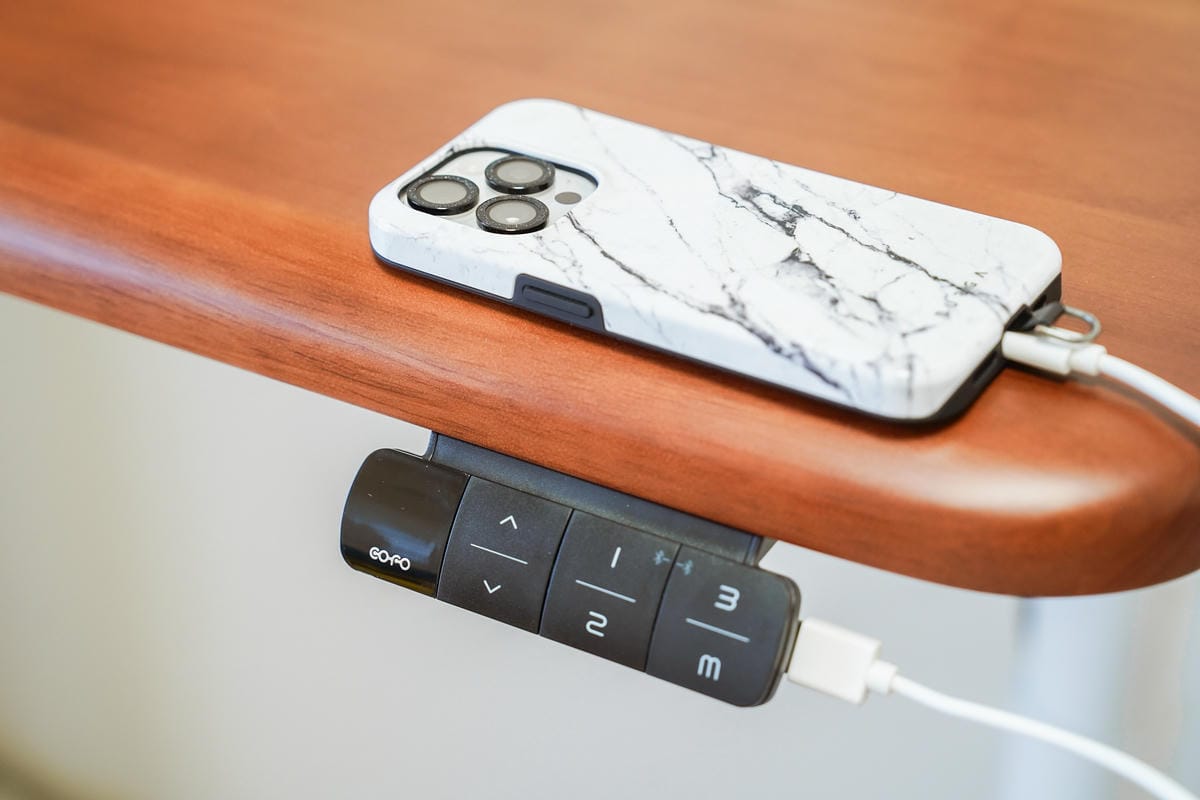 質感原木升降桌開箱 COFO 良木升降桌 實現我的理想工作角落 磁吸收納 自由升降 坐著站著居家辦公都順心31A.jpg 質感原木升降桌開箱 COFO 良木升降桌 實現我的理想工作角落 磁吸收納 自由升降 坐著站著居家辦公都順心31A.jpg