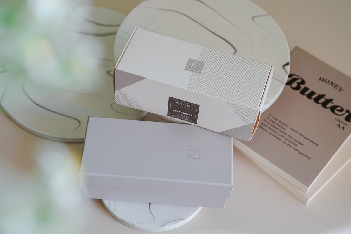 宅配日系甜點推薦Katachi形 日式千層捲 費南雪 精緻糕點禮盒分享1.jpg 宅配日系甜點推薦Katachi形 日式千層捲 費南雪 精緻糕點禮盒分享1.jpg